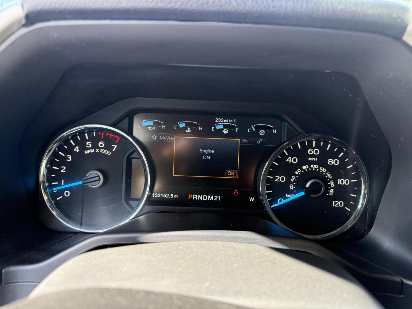 2016 Gray /Black Ford F-150 Lariat SuperCrew 6.5-ft. Bed 4WD (1FTFW1EG7GK) with an 3.5 V6 TWIN TURBO engine, 6 Speed Automatic transmission, located at 547 E. Main St., Orwell, OH, 44076, (440) 437-5893, 41.535435, -80.847855 - 2016 Ford F-150 Lariat Crew Cab 4WD – Unmatched Power, Premium Comfort, and Advanced Technology Experience the perfect blend of strength, luxury, and innovation with this 2016 Ford F-150 Lariat Crew Cab 4WD. Equipped with a commanding 3.5L Twin Turbo EcoBoost V6 engine producing 365 HP and 420 - Photo#27