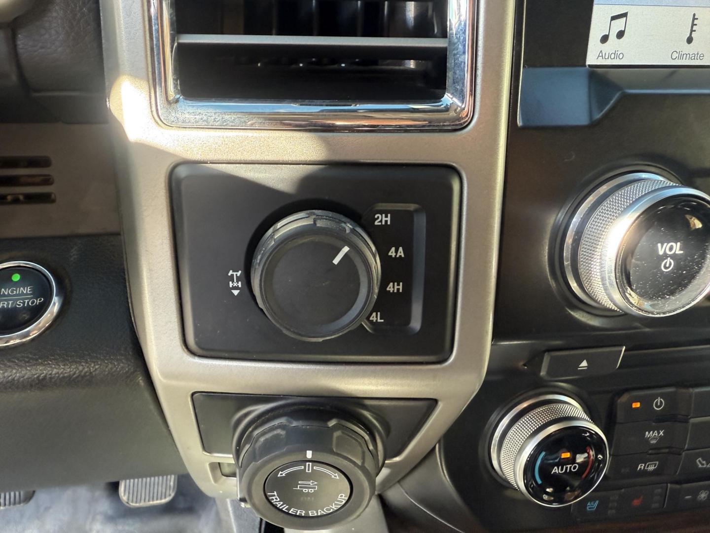 2016 Gray /Black Ford F-150 Lariat SuperCrew 6.5-ft. Bed 4WD (1FTFW1EG7GK) with an 3.5 V6 TWIN TURBO engine, 6 Speed Automatic transmission, located at 547 E. Main St., Orwell, OH, 44076, (440) 437-5893, 41.535435, -80.847855 - 2016 Ford F-150 Lariat Crew Cab 4WD – Unmatched Power, Premium Comfort, and Advanced Technology Experience the perfect blend of strength, luxury, and innovation with this 2016 Ford F-150 Lariat Crew Cab 4WD. Equipped with a commanding 3.5L Twin Turbo EcoBoost V6 engine producing 365 HP and 420 - Photo#34