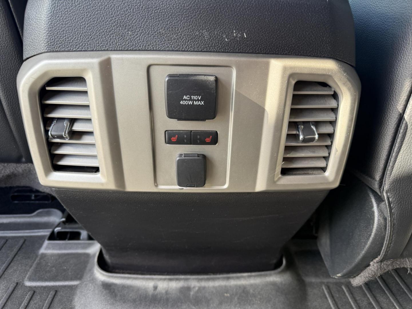 2016 Gray /Black Ford F-150 Lariat SuperCrew 6.5-ft. Bed 4WD (1FTFW1EG7GK) with an 3.5 V6 TWIN TURBO engine, 6 Speed Automatic transmission, located at 547 E. Main St., Orwell, OH, 44076, (440) 437-5893, 41.535435, -80.847855 - 2016 Ford F-150 Lariat Crew Cab 4WD – Unmatched Power, Premium Comfort, and Advanced Technology Experience the perfect blend of strength, luxury, and innovation with this 2016 Ford F-150 Lariat Crew Cab 4WD. Equipped with a commanding 3.5L Twin Turbo EcoBoost V6 engine producing 365 HP and 420 - Photo#45