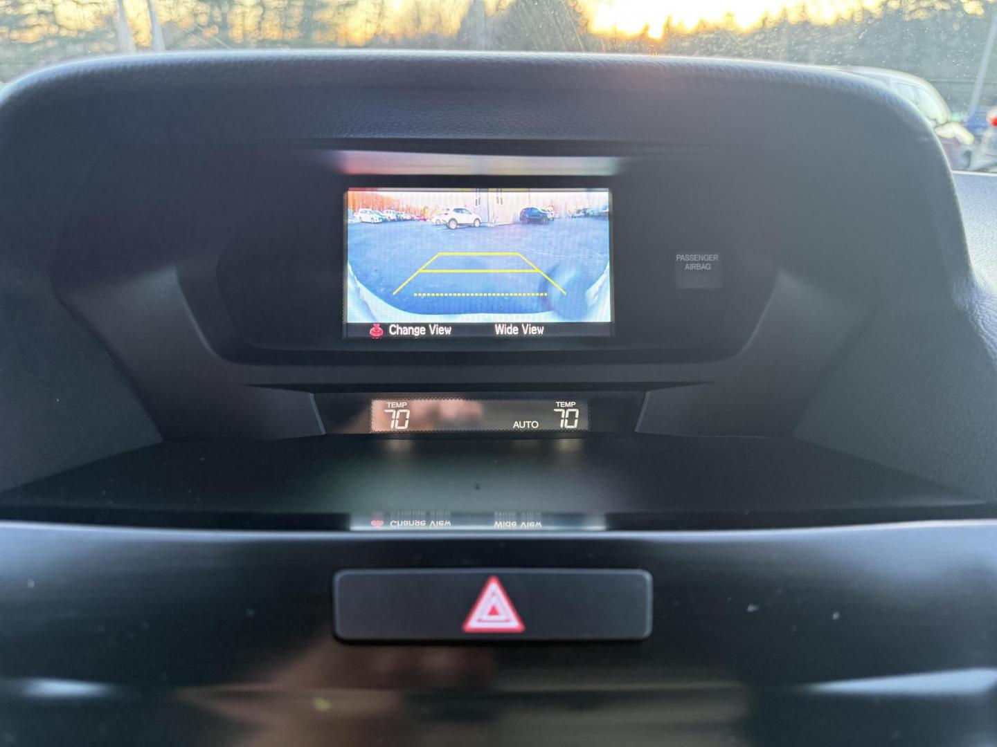 2021 White /Black Acura ILX Base (19UDE2F36MA) with an 2.0L I4 16V DOHC engine, 8A transmission, located at 547 E. Main St., Orwell, OH, 44076, (440) 437-5893, 41.535435, -80.847855 - This 2021 Acura ILX, equipped with a 2.4-liter Earthdreams I4 engine and an 8-speed automatic transmission, delivers a refined driving experience with efficient performance, achieving up to 34 MPG on the highway. The leather interior with heated front seats offers a touch of luxury, while features l - Photo#7