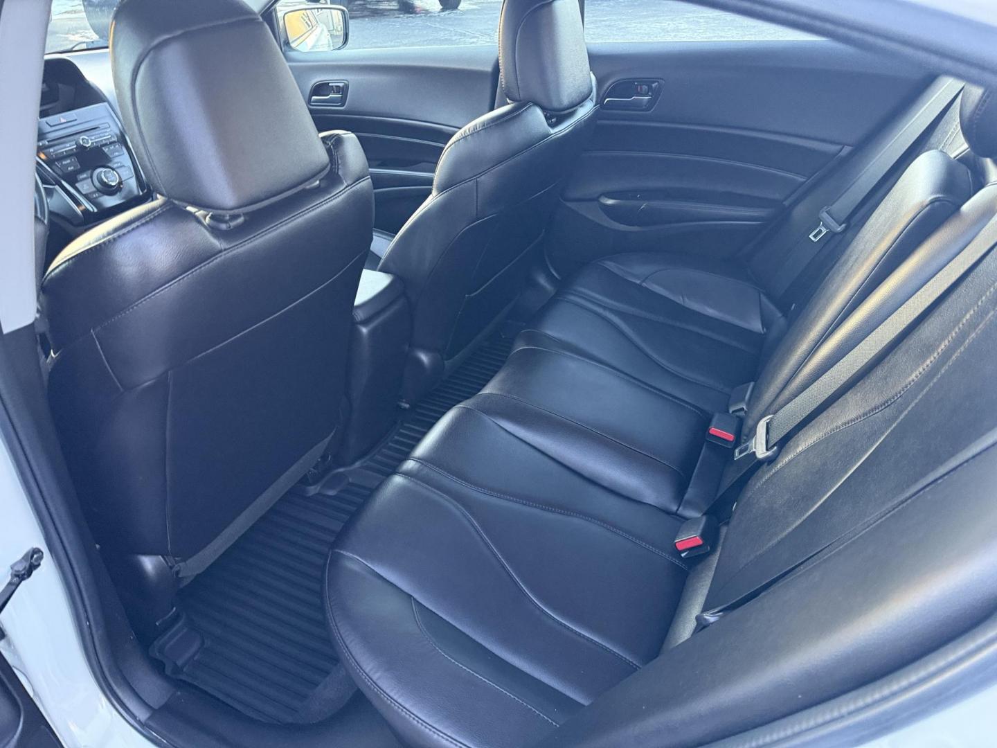 2021 White /Black Acura ILX Base (19UDE2F36MA) with an 2.0L I4 16V DOHC engine, 8A transmission, located at 547 E. Main St., Orwell, OH, 44076, (440) 437-5893, 41.535435, -80.847855 - This 2021 Acura ILX, equipped with a 2.4-liter Earthdreams I4 engine and an 8-speed automatic transmission, delivers a refined driving experience with efficient performance, achieving up to 34 MPG on the highway. The leather interior with heated front seats offers a touch of luxury, while features l - Photo#31