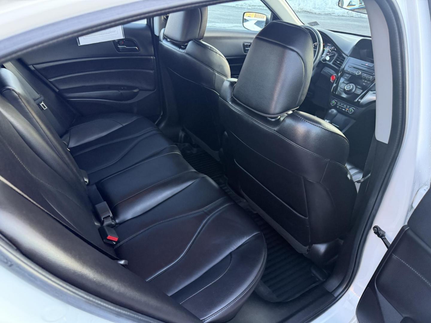 2021 White /Black Acura ILX Base (19UDE2F36MA) with an 2.0L I4 16V DOHC engine, 8A transmission, located at 547 E. Main St., Orwell, OH, 44076, (440) 437-5893, 41.535435, -80.847855 - This 2021 Acura ILX, equipped with a 2.4-liter Earthdreams I4 engine and an 8-speed automatic transmission, delivers a refined driving experience with efficient performance, achieving up to 34 MPG on the highway. The leather interior with heated front seats offers a touch of luxury, while features l - Photo#34