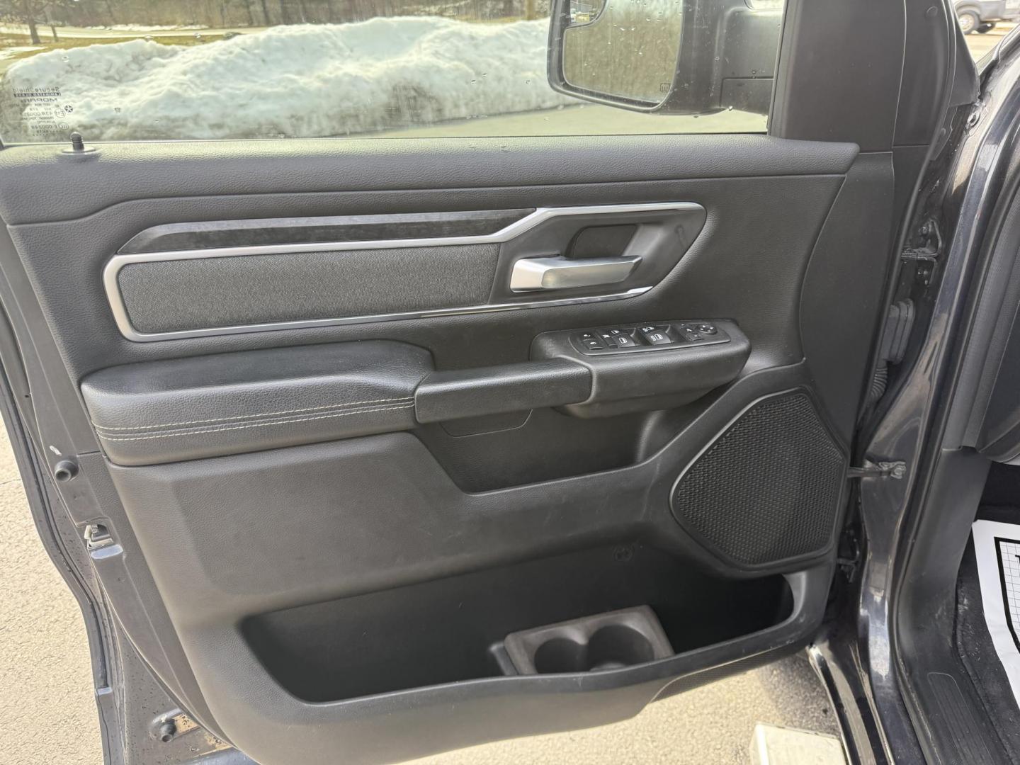 2019 Gray /Black RAM 1500 Big Horn Crew Cab SWB 4WD (1C6SRFFTXKN) with an 5.7L V8 OHV 16V engine, 8A transmission, located at 11115 Chardon Rd. , Chardon, OH, 44024, (440) 214-9705, 41.580246, -81.241943 - This 2019 Ram 1500 Big Horn Crew Cab is a well-equipped truck combining powerful performance with modern technology and comfort features. It comes with a 5.7 HEMI V8 engine delivering 395 HP and 410 lb-ft of torque, paired with an 8-speed automatic transmission and 3.21 gearing, boasting an 8,120-po - Photo#6