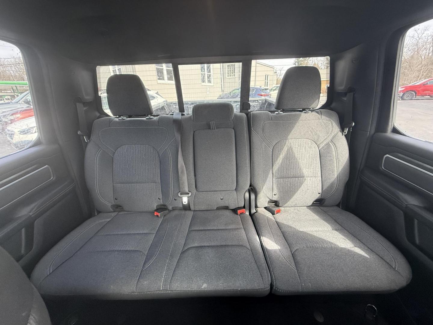2019 Gray /Black RAM 1500 Big Horn Crew Cab SWB 4WD (1C6SRFFTXKN) with an 5.7L V8 OHV 16V engine, 8A transmission, located at 11115 Chardon Rd. , Chardon, OH, 44024, (440) 214-9705, 41.580246, -81.241943 - This 2019 Ram 1500 Big Horn Crew Cab is a well-equipped truck combining powerful performance with modern technology and comfort features. It comes with a 5.7 HEMI V8 engine delivering 395 HP and 410 lb-ft of torque, paired with an 8-speed automatic transmission and 3.21 gearing, boasting an 8,120-po - Photo#34