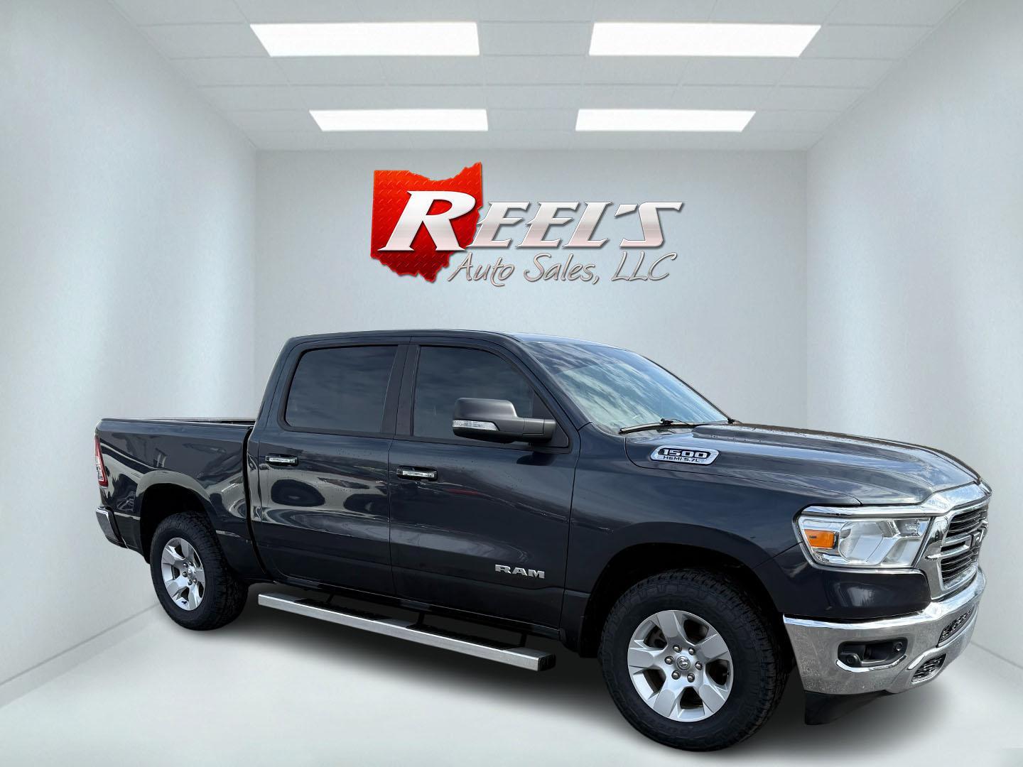 2019 Gray /Black RAM 1500 Big Horn Crew Cab SWB 4WD (1C6SRFFTXKN) with an 5.7L V8 OHV 16V engine, 8A transmission, located at 11115 Chardon Rd. , Chardon, OH, 44024, (440) 214-9705, 41.580246, -81.241943 - This 2019 Ram 1500 Big Horn Crew Cab is a well-equipped truck combining powerful performance with modern technology and comfort features. It comes with a 5.7 HEMI V8 engine delivering 395 HP and 410 lb-ft of torque, paired with an 8-speed automatic transmission and 3.21 gearing, boasting an 8,120-po - Photo#13