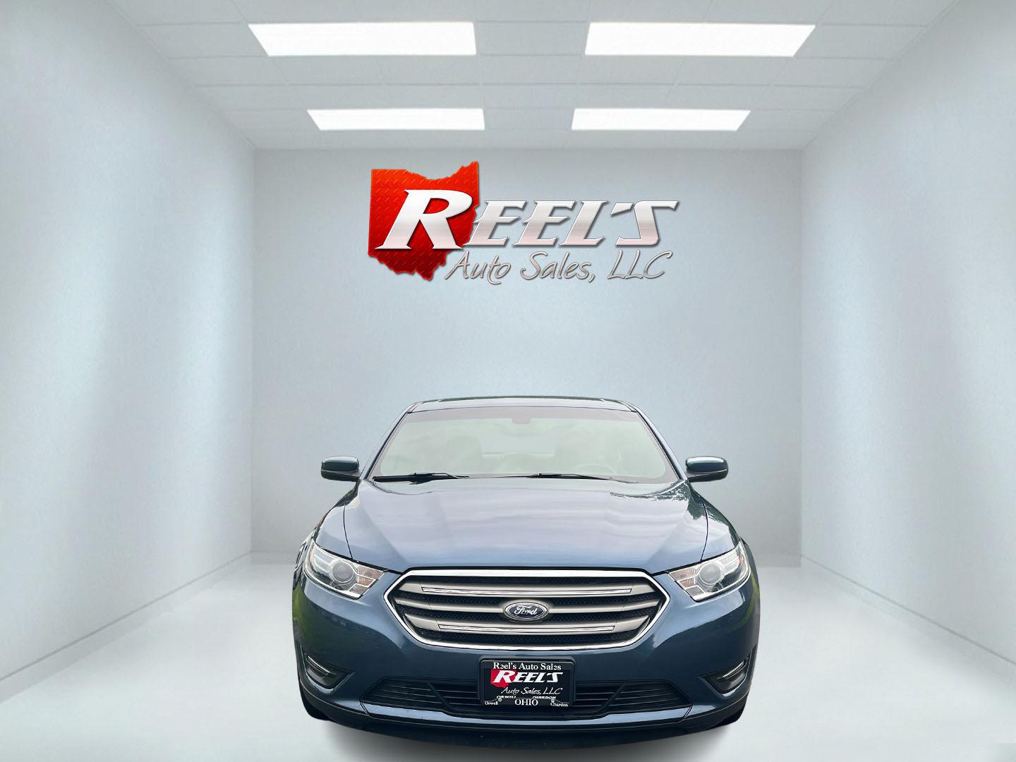 2018 Blue /Black Ford Taurus SEL FWD (1FAHP2E86JG) with an 3.5L V6 DOHC 24V engine, 6A transmission, located at 11115 Chardon Rd. , Chardon, OH, 44024, (440) 214-9705, 41.580246, -81.241943 - This One Owner 2018 Ford Taurus SEL offers a comfortable drive with its 3.5-liter V6 engine and 6-speed automatic transmission, delivering a balanced mix of power and efficiency, achieving up to 27 MPG on the highway. Its design provides practicality and comfort, featuring a leather interior with po - Photo#1