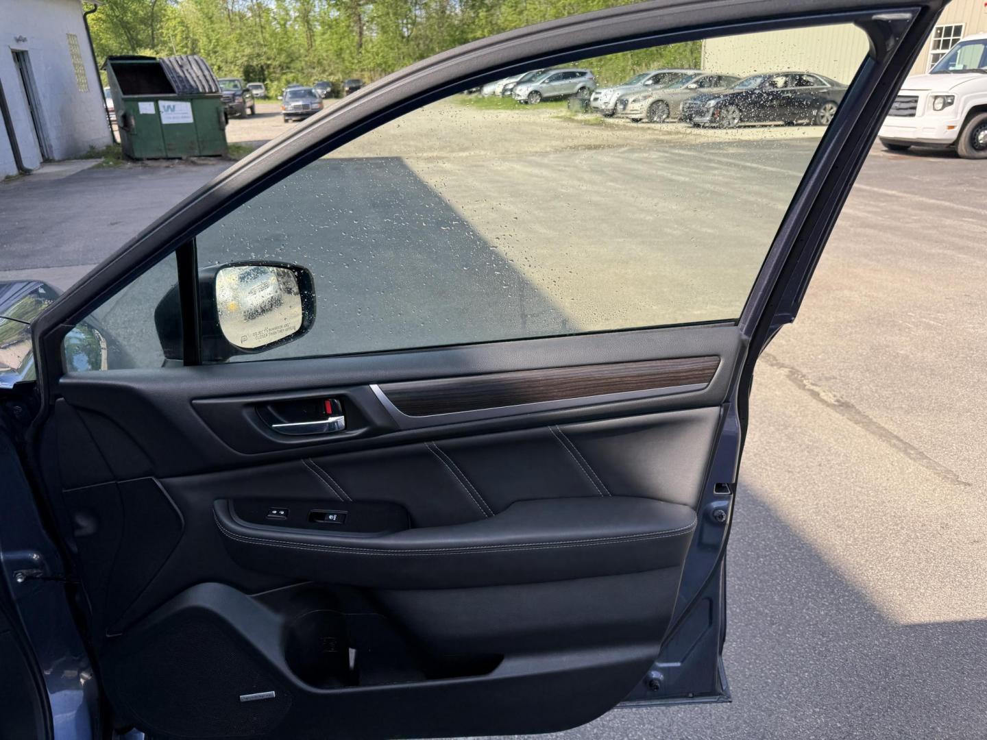 2018 Blue /Black Subaru Legacy 2.5i Limited (4S3BNAN68J3) with an 2.5L H4 SOHC 16V engine, Automatic transmission, located at 547 E. Main St., Orwell, OH, 44076, (440) 437-5893, 41.535435, -80.847855 - This One Owner 2018 Subaru Legacy Limited offers a balanced blend of performance, comfort, and technology, making it a compelling choice in the midsize sedan segment. Featuring a 2.5 H4 engine, this Legacy delivers efficient performance with an impressive highway fuel economy of 34 MPG. The interior - Photo#46