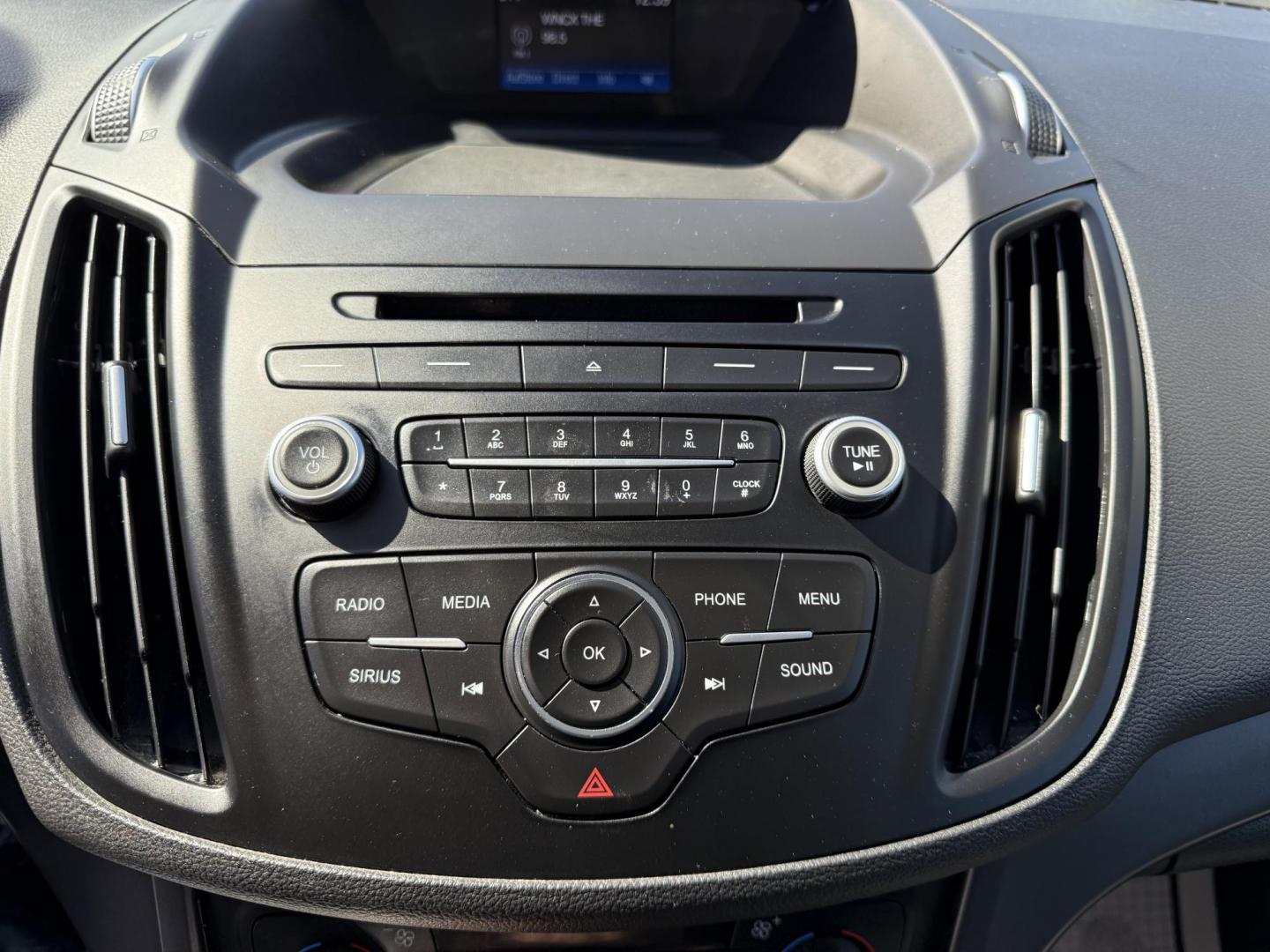 2017 Gold /Black Ford Escape SE 4WD (1FMCU9GD9HU) with an 1.5L I4 DOHC 16V Turbo engine, 6A transmission, located at 11115 Chardon Rd. , Chardon, OH, 44024, (440) 214-9705, 41.580246, -81.241943 - This One Owner 2017 Ford Escape SE 4WD is a versatile compact SUV equipped with a 1.5L I4 EcoBoost engine and a 6-speed automatic transmission, providing an efficient and smooth driving experience with 28 MPG on the highway. It features a power driver's seat for personalized comfort and a backup cam - Photo#25