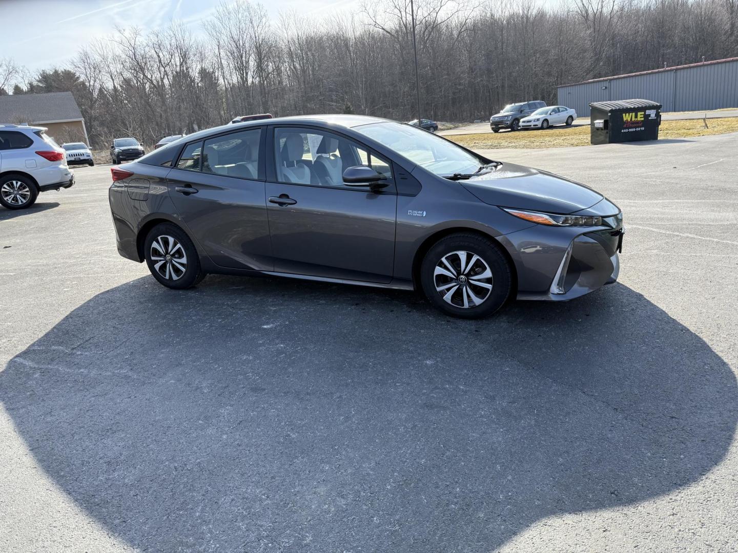 2017 Gray /Gray Toyota Prius Prime Plus (JTDKARFP0H3) with an 1.8L I4 DOHC 16V HYBRID engine, Automatic transmission, located at 11115 Chardon Rd. , Chardon, OH, 44024, (440) 214-9705, 41.580246, -81.241943 - Photo#3