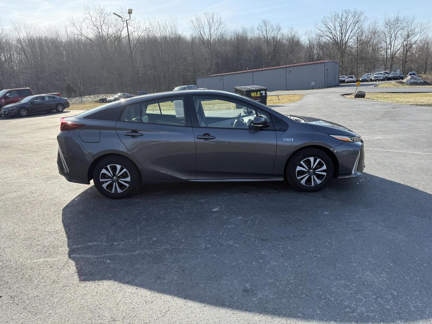 2017 Gray /Gray Toyota Prius Prime Plus (JTDKARFP0H3) with an 1.8L I4 DOHC 16V HYBRID engine, Automatic transmission, located at 11115 Chardon Rd. , Chardon, OH, 44024, (440) 214-9705, 41.580246, -81.241943 - Photo#6