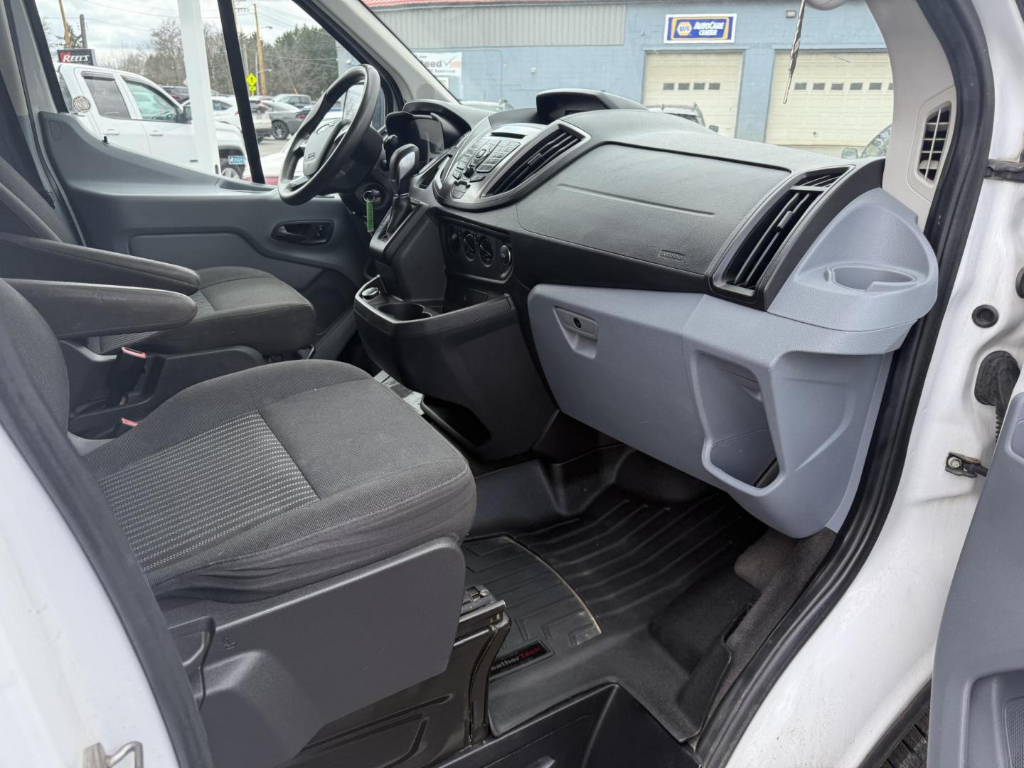2018 White /Gray Ford Transit 350 Wagon Low Roof XLT w/Sliding Pass. 148-in. WB (1FBZX2YG3JK) with an 3.5L V6 DOHC 24V TWIN TURBO engine, 6A transmission, located at 547 E. Main St., Orwell, OH, 44076, (440) 437-5893, 41.535435, -80.847855 - With room for 15 people, a roof rack, and a tow hitch this Transit is ready to haul just about anything to the job site. Equipped with a robust 3.5L Twin Turbo EcoBoost V6 engine paired with a 6-speed automatic transmission that delivers an estimated 18 MPG on the highway; it features seating for 15 - Photo#29
