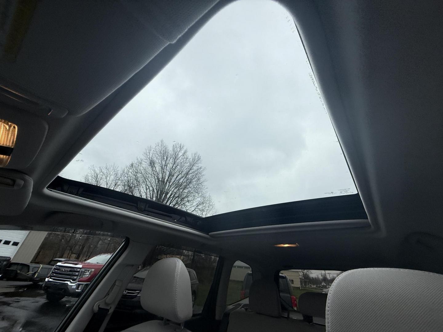 2017 Green /Gray Subaru Forester 2.5i Premium PZEV CVT (JF2SJAEC3HH) with an 2.5L H4 DOHC 16V engine, Automatic transmission, located at 547 E. Main St., Orwell, OH, 44076, (440) 437-5893, 41.535435, -80.847855 - Photo#24