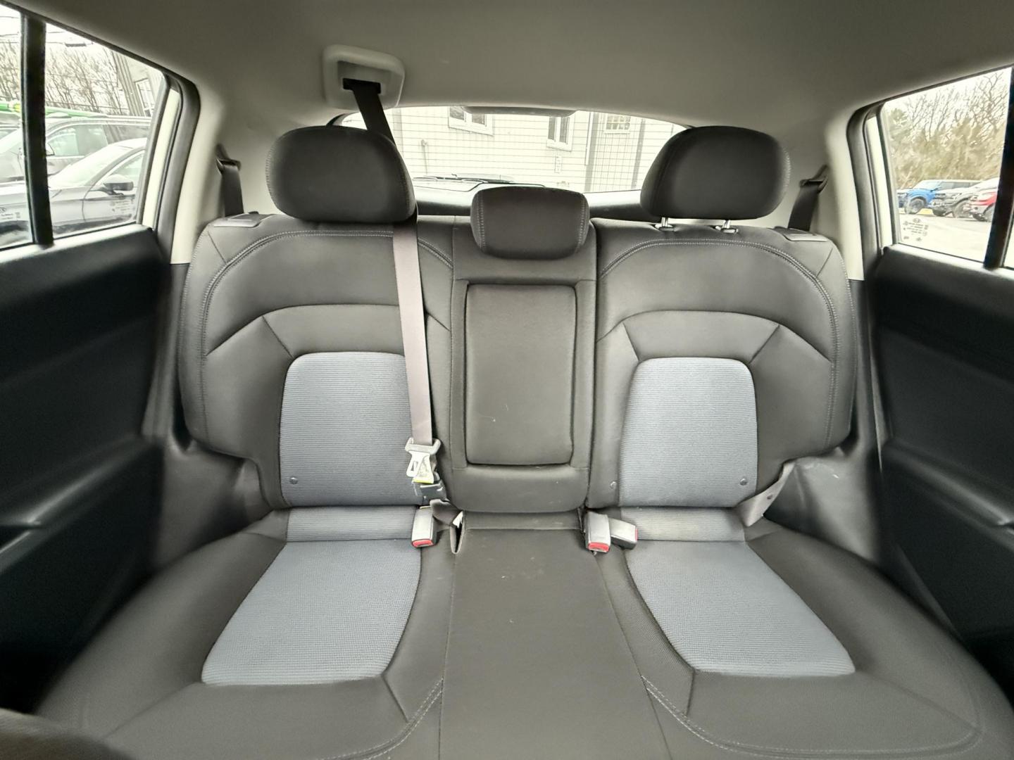2015 White /Black Kia Sportage LX AWD (KNDPBCAC2F7) with an 2.4L I4 DOHC 16V engine, 6-Speed Automatic transmission, located at 11115 Chardon Rd. , Chardon, OH, 44024, (440) 214-9705, 41.580246, -81.241943 - This One Owner 2015 Kia Sportage LX AWD is a compact SUV equipped with a 2.4-liter inline-four GDI engine paired with a 6-speed automatic transmission. Despite being from 2015, this model offers modern amenities such as ECO driving mode for enhanced fuel efficiency and compatibility with Apple Carpl - Photo#20