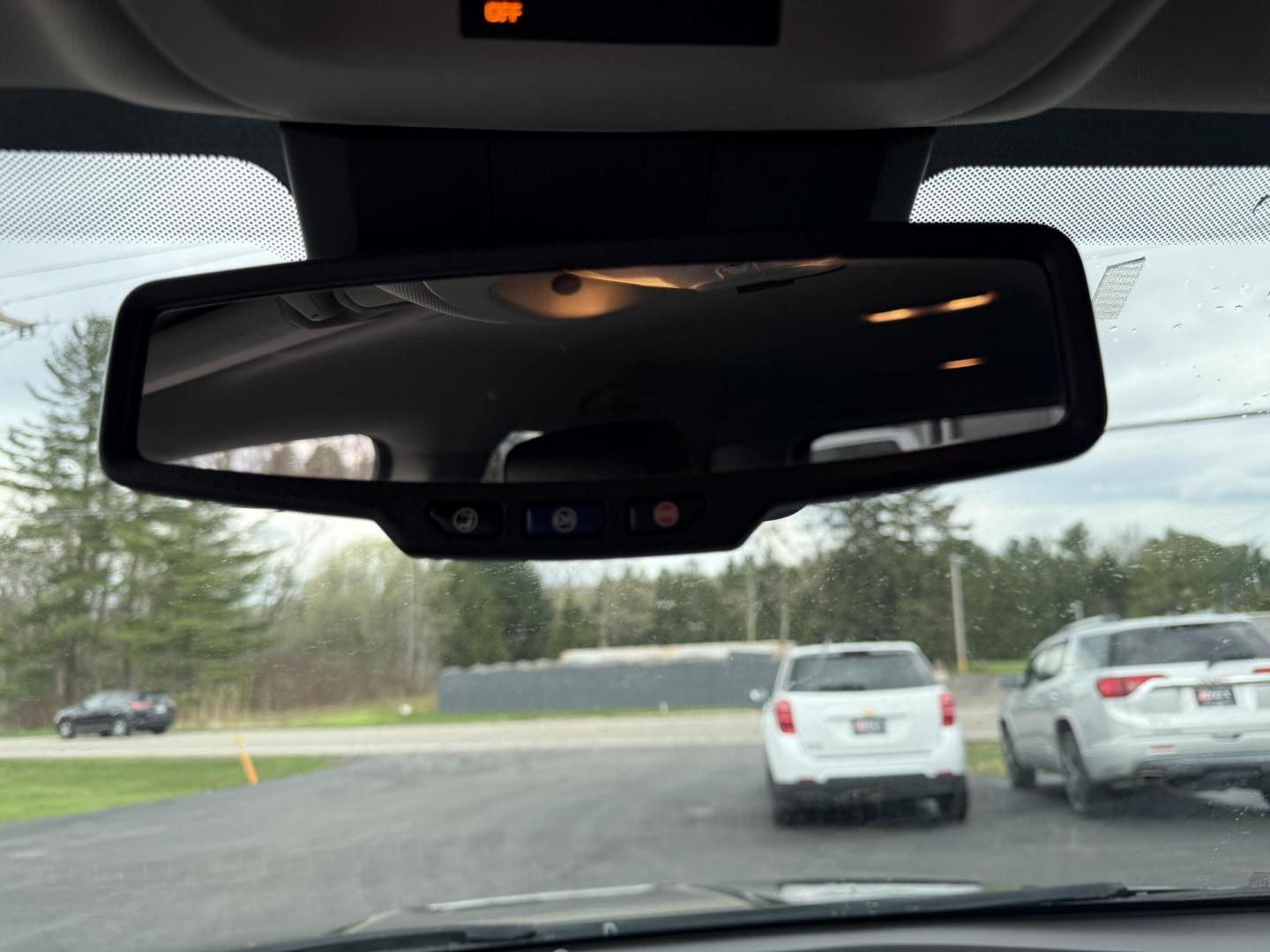 2014 Gray /Black GMC Terrain SLT1 AWD (2GKFLXEK8E6) with an 2.4L I4 DOHC 16V engine, 6-Speed Automatic transmission, located at 11115 Chardon Rd. , Chardon, OH, 44024, (440) 214-9705, 41.580246, -81.241943 - This 2014 GMC Terrain SLT-1 AWD is a compact SUV with tons of luxury features. It features a fuel-efficient 2.4-liter I4 EcoTec engine with a 6-speed automatic transmission, providing smooth handling and a respectable 28 MPG on the highway. Inside, it boasts a leather interior with heated front seat - Photo#20