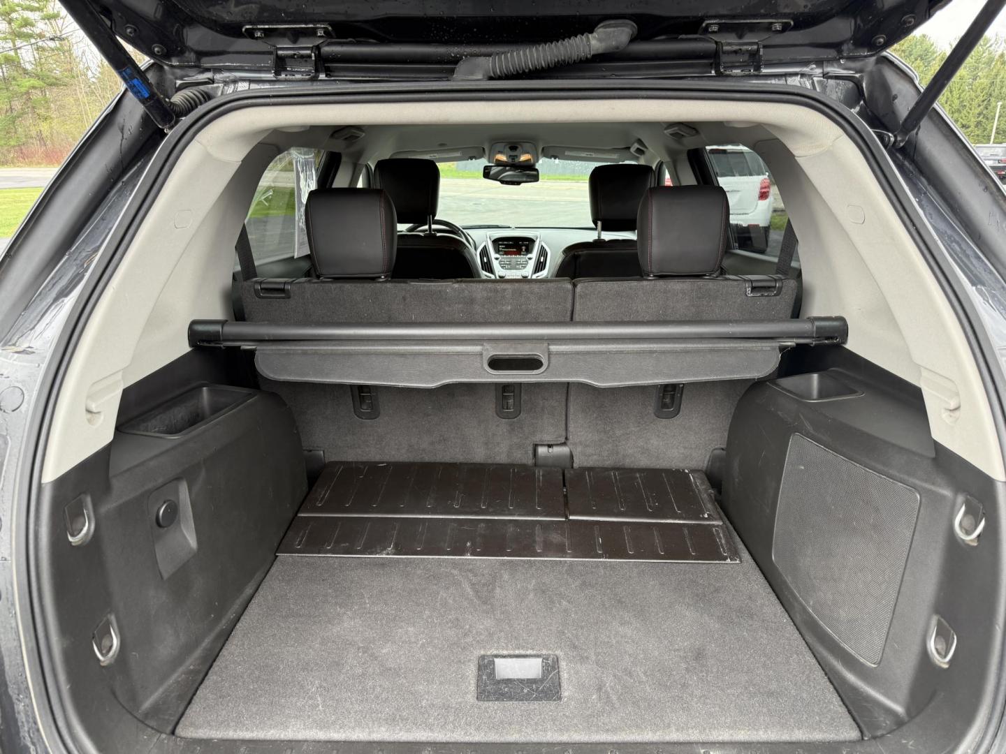 2014 Gray /Black GMC Terrain SLT1 AWD (2GKFLXEK8E6) with an 2.4L I4 DOHC 16V engine, 6-Speed Automatic transmission, located at 11115 Chardon Rd. , Chardon, OH, 44024, (440) 214-9705, 41.580246, -81.241943 - This 2014 GMC Terrain SLT-1 AWD is a compact SUV with tons of luxury features. It features a fuel-efficient 2.4-liter I4 EcoTec engine with a 6-speed automatic transmission, providing smooth handling and a respectable 28 MPG on the highway. Inside, it boasts a leather interior with heated front seat - Photo#30