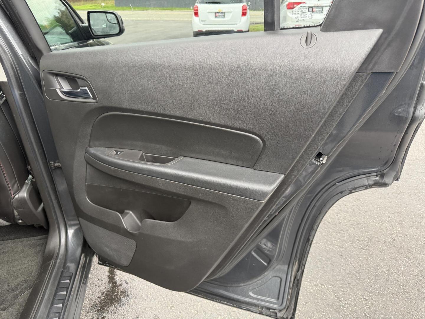 2014 Gray /Black GMC Terrain SLT1 AWD (2GKFLXEK8E6) with an 2.4L I4 DOHC 16V engine, 6-Speed Automatic transmission, located at 11115 Chardon Rd. , Chardon, OH, 44024, (440) 214-9705, 41.580246, -81.241943 - This 2014 GMC Terrain SLT-1 AWD is a compact SUV with tons of luxury features. It features a fuel-efficient 2.4-liter I4 EcoTec engine with a 6-speed automatic transmission, providing smooth handling and a respectable 28 MPG on the highway. Inside, it boasts a leather interior with heated front seat - Photo#34
