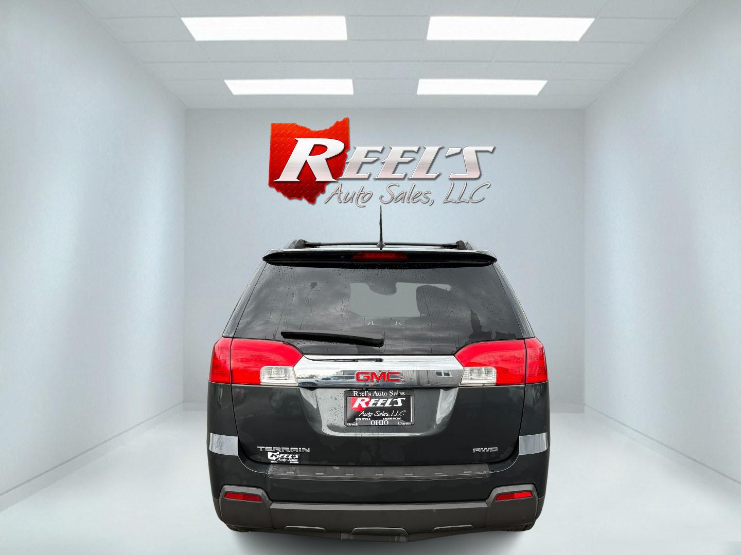 2014 Gray /Black GMC Terrain SLT1 AWD (2GKFLXEK8E6) with an 2.4L I4 DOHC 16V engine, 6-Speed Automatic transmission, located at 11115 Chardon Rd. , Chardon, OH, 44024, (440) 214-9705, 41.580246, -81.241943 - This 2014 GMC Terrain SLT-1 AWD is a compact SUV with tons of luxury features. It features a fuel-efficient 2.4-liter I4 EcoTec engine with a 6-speed automatic transmission, providing smooth handling and a respectable 28 MPG on the highway. Inside, it boasts a leather interior with heated front seat - Photo#11