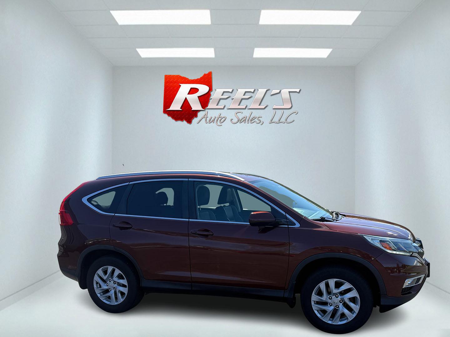 2015 Red /Black Honda CR-V EX-L 4WD (2HKRM4H73FH) with an 2.4L I4 DOHC 16V engine, Automatic transmission, located at 11115 Chardon Rd. , Chardon, OH, 44024, (440) 214-9705, 41.580246, -81.241943 - This One Owner 2015 Honda CR-V EX-L AWD has luxury, reliability and, fuel efficiency. Powered by Honda's incredible 2.4 I4 Engine and CVT (Continuously Variable Transmission) it achieves up to 32 MPG Highway while still have all weather capability due to it's all wheel drive system. With a leather i - Photo#8