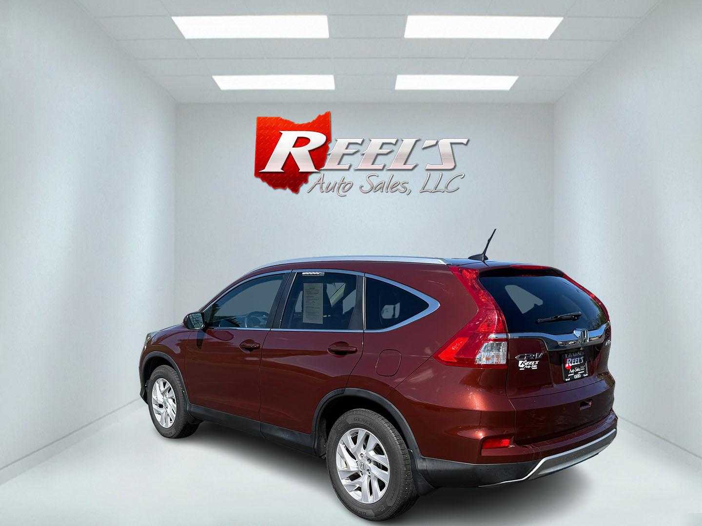 2015 Red /Black Honda CR-V EX-L 4WD (2HKRM4H73FH) with an 2.4L I4 DOHC 16V engine, Automatic transmission, located at 11115 Chardon Rd. , Chardon, OH, 44024, (440) 214-9705, 41.580246, -81.241943 - This One Owner 2015 Honda CR-V EX-L AWD has luxury, reliability and, fuel efficiency. Powered by Honda's incredible 2.4 I4 Engine and CVT (Continuously Variable Transmission) it achieves up to 32 MPG Highway while still have all weather capability due to it's all wheel drive system. With a leather i - Photo#44