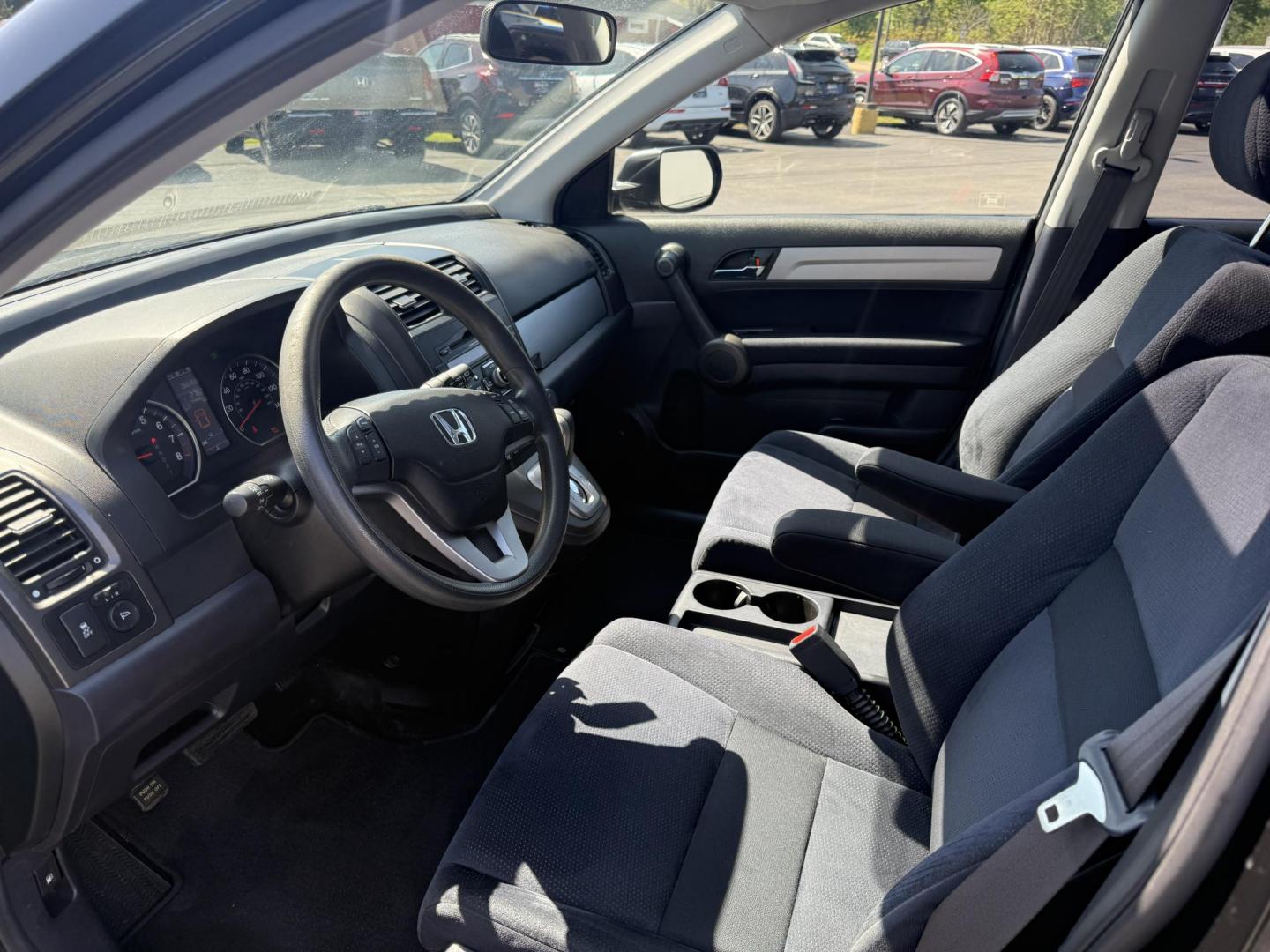 2011 Black /Black Honda CR-V EX 4WD 5-Speed AT (JHLRE4H55BC) with an 2.4L I4 DOHC 16V engine, 5-Speed Automatic transmission, located at 11115 Chardon Rd. , Chardon, OH, 44024, (440) 214-9705, 41.580246, -81.241943 - This One Owner 2011 Honda CR-V EX 4WD is a great fuel efficient all weather SUV. With Honda's incredible reputation for reliability and only 66 K miles this car is poised for a long life to come. Powered by a 2.4 I4 engine and a 5 speed automatic engine this little SUV achieves an impressive 27 MPG - Photo#15