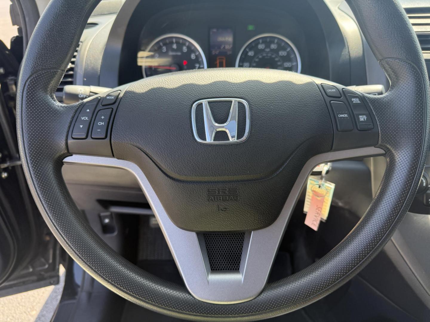 2011 Black /Black Honda CR-V EX 4WD 5-Speed AT (JHLRE4H55BC) with an 2.4L I4 DOHC 16V engine, 5-Speed Automatic transmission, located at 11115 Chardon Rd. , Chardon, OH, 44024, (440) 214-9705, 41.580246, -81.241943 - This One Owner 2011 Honda CR-V EX 4WD is a great fuel efficient all weather SUV. With Honda's incredible reputation for reliability and only 66 K miles this car is poised for a long life to come. Powered by a 2.4 I4 engine and a 5 speed automatic engine this little SUV achieves an impressive 27 MPG - Photo#21