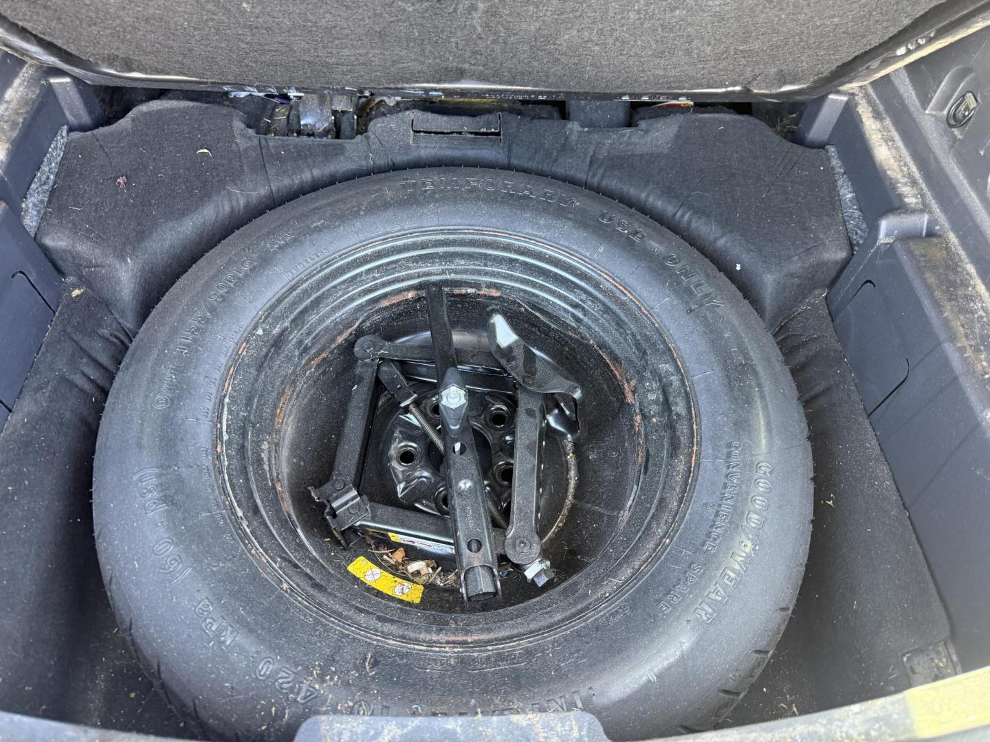 2014 Black /Black Jeep Patriot Latitude 4WD (1C4NJRFB8ED) with an 2.4L I4 DOHC 16V engine, 6 Speed Automatic transmission, located at 11115 Chardon Rd. , Chardon, OH, 44024, (440) 214-9705, 41.580246, -81.241943 - This One Owner 2014 Jeep Patriot Latitude 4WD is the perfect small SUV. Powered by a 2.4 I4 Multiair Engine and a 6 Speed Automatic this Jeep achieves up to 27 MPG Highway while still having Jeep's incredible all weather capability. With heated front seats, remote start and, an auto dimming rearview - Photo#30