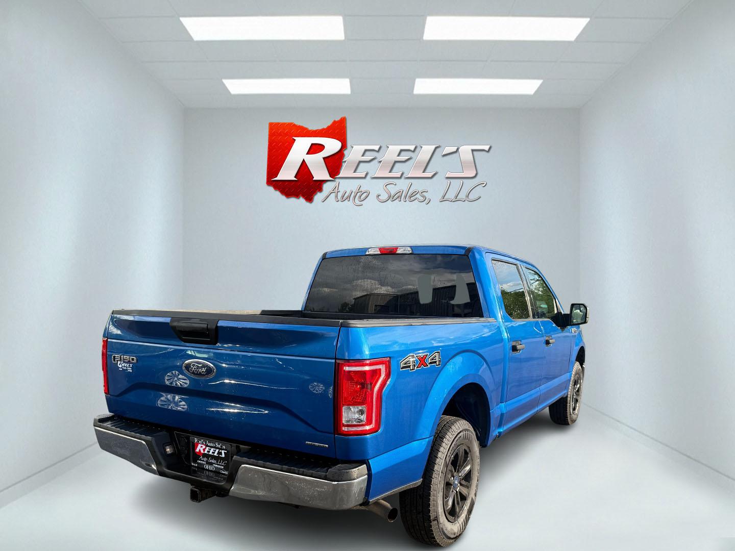 2015 Blue /Gray Ford F-150 XLT SuperCrew 5.5-ft. Bed 4WD (1FTEW1EF5FF) with an 5.0L V8 engine, 6-Speed Automatic transmission, located at 11115 Chardon Rd. , Chardon, OH, 44024, (440) 214-9705, 41.580246, -81.241943 - This 2015 Ford F-150 is a versatile and capably 1/2 ton truck. Powered by the 5.0 Coyote V8 Engine and a 6 Speed Automatic this truck sounds and looks great. With 3.31 Gearing you can tow just about anything you could ever need with a 9,000 pound towing capacity. This truck is equipped with daytime - Photo#13