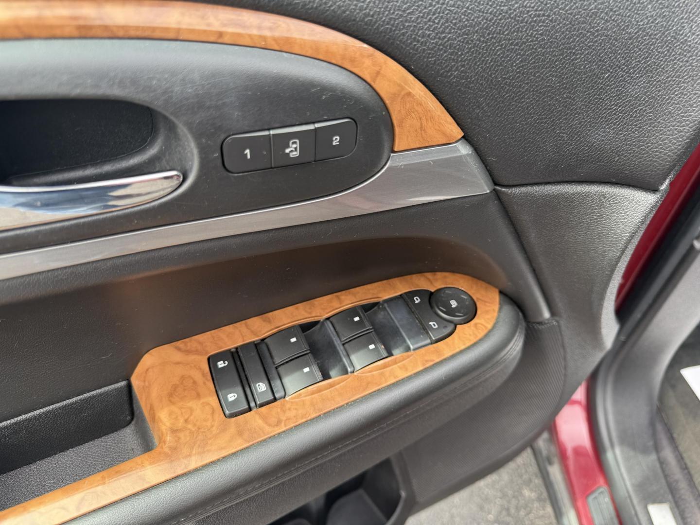 2010 Red /Black Buick Enclave CXL AWD (5GALVBED2AJ) with an 3.6L V6 DOHC 24V engine, 6-Speed Automatic Overdrive transmission, located at 547 E. Main St., Orwell, OH, 44076, (440) 437-5893, 41.535435, -80.847855 - This 2010 Buick Enclave is a true transportation special. With a leather interior, heated front seats, backup camera and a power drivers seat you will be comfortable in North East Ohio's winter months. Come take a look before it's gone. This vehicle is AS IS. - Photo#6