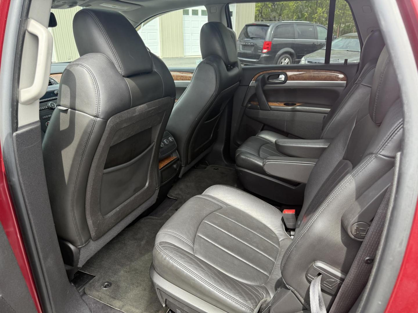 2010 Red /Black Buick Enclave CXL AWD (5GALVBED2AJ) with an 3.6L V6 DOHC 24V engine, 6-Speed Automatic Overdrive transmission, located at 547 E. Main St., Orwell, OH, 44076, (440) 437-5893, 41.535435, -80.847855 - This 2010 Buick Enclave is a true transportation special. With a leather interior, heated front seats, backup camera and a power drivers seat you will be comfortable in North East Ohio's winter months. Come take a look before it's gone. This vehicle is AS IS. - Photo#26