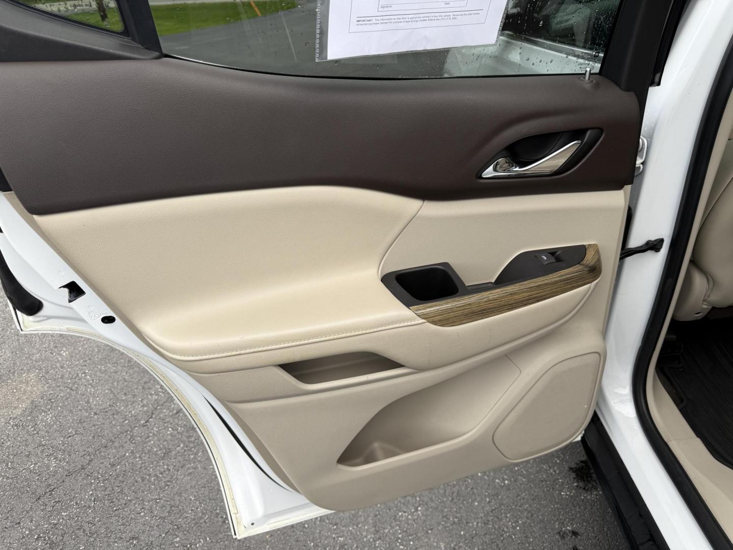 2019 White /Gray GMC Acadia Denali AWD (1GKKNXLS9KZ) with an 3.6L V6 DOHC 24V engine, 6A transmission, located at 11115 Chardon Rd. , Chardon, OH, 44024, (440) 214-9705, 41.580246, -81.241943 - This 2019 GMC Acadia Denali AWD is GMC's pinocle of midsize SUV's. Featuring a 3.6L V6 engine, luxurious leather interior, and advanced comfort with heated and cooled front seats, plus heated second-row captain’s chairs. It offers tri-zone automatic climate control, an 8-inch touchscreen with navi - Photo#34