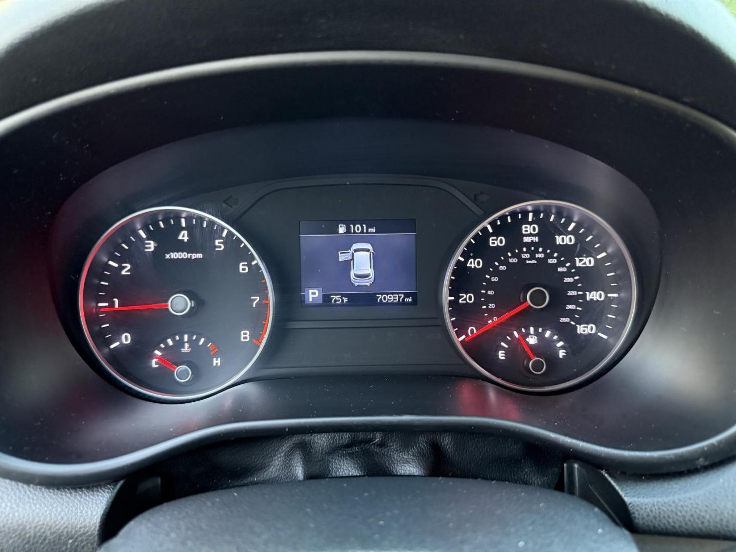 2020 Gray /Black Kia Sportage LX AWD (KNDPMCAC8L7) with an 2.4L I4 DOHC 16V engine, 6A transmission, located at 11115 Chardon Rd. , Chardon, OH, 44024, (440) 214-9705, 41.580246, -81.241943 - Photo#9