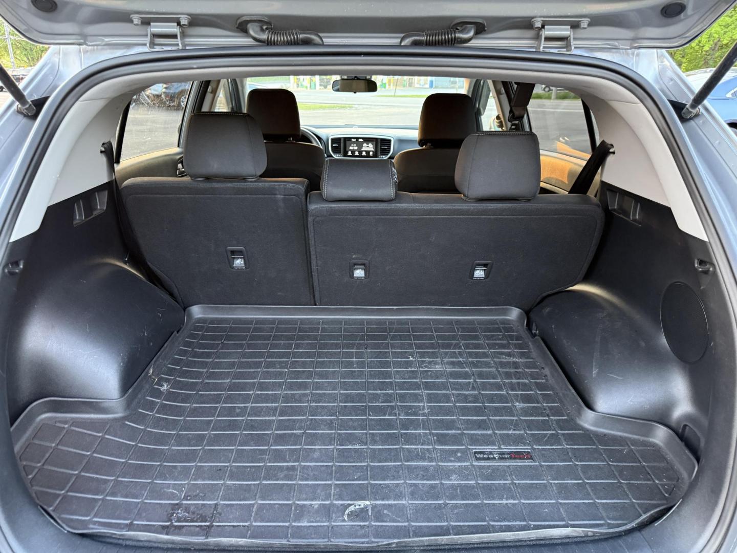 2020 Gray /Black Kia Sportage LX AWD (KNDPMCAC8L7) with an 2.4L I4 DOHC 16V engine, 6A transmission, located at 11115 Chardon Rd. , Chardon, OH, 44024, (440) 214-9705, 41.580246, -81.241943 - Photo#24
