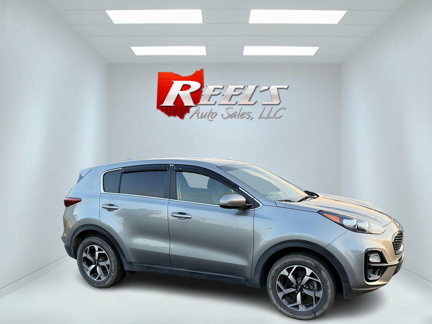 2020 Gray /Black Kia Sportage LX AWD (KNDPMCAC8L7) with an 2.4L I4 DOHC 16V engine, 6A transmission, located at 11115 Chardon Rd. , Chardon, OH, 44024, (440) 214-9705, 41.580246, -81.241943 - Photo#32