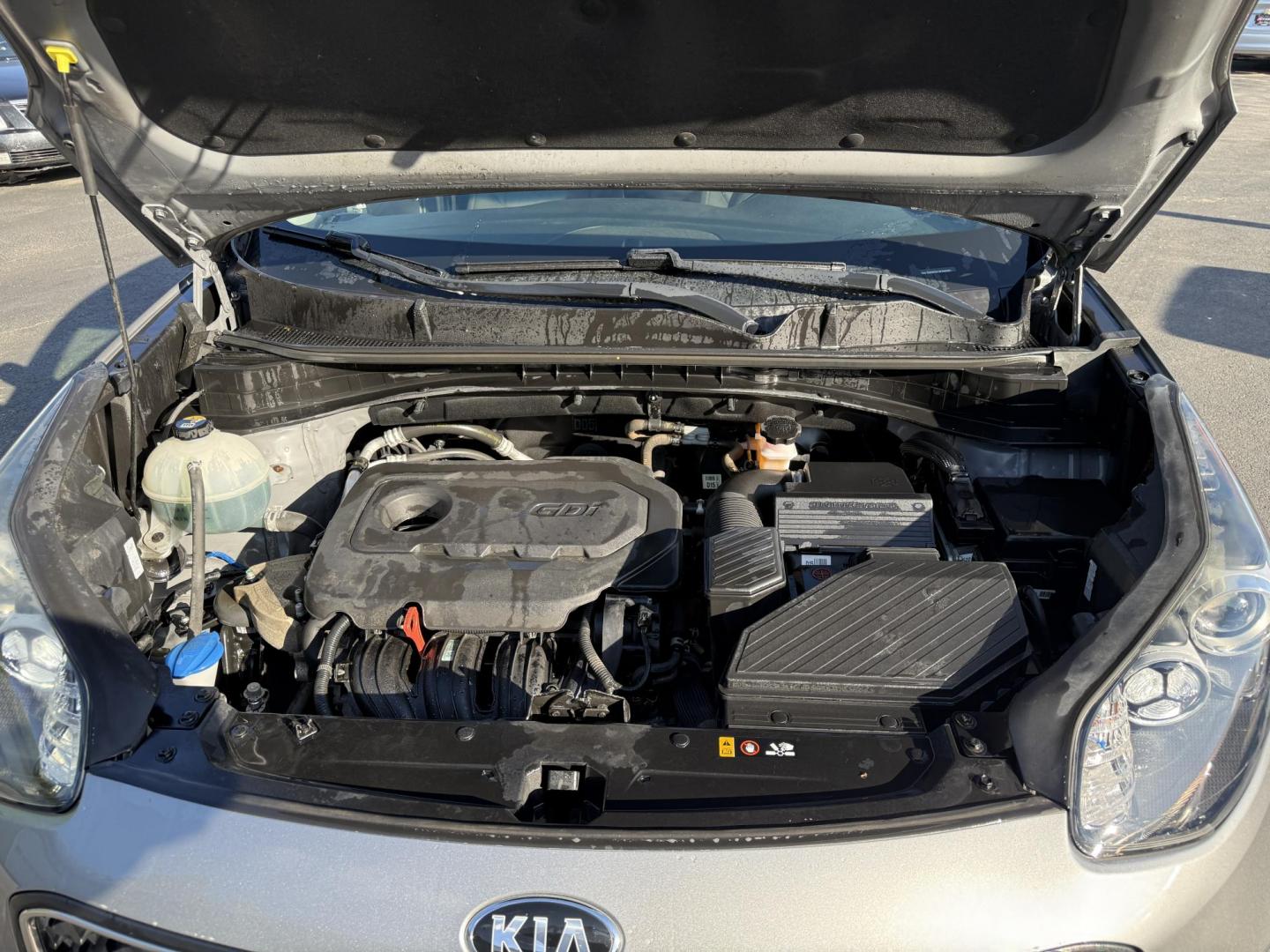 2019 Silver /Black Kia Sportage LX FWD (KNDPM3AC9K7) with an 2.4L I4 DOHC 16V engine, 6A transmission, located at 547 E. Main St., Orwell, OH, 44076, (440) 437-5893, 41.535435, -80.847855 - FRESH TRADE ALERT ---- This 2019 Kia Sportage LX FWD features a 2.4L I4 GDI engine paired with a 6-speed automatic transmission, offering an EPA-estimated 30 MPG on the highway. Notable features include LED daytime running lights, dusk-sensing headlights, a backup camera, and a 5.0" touchscreen info - Photo#3