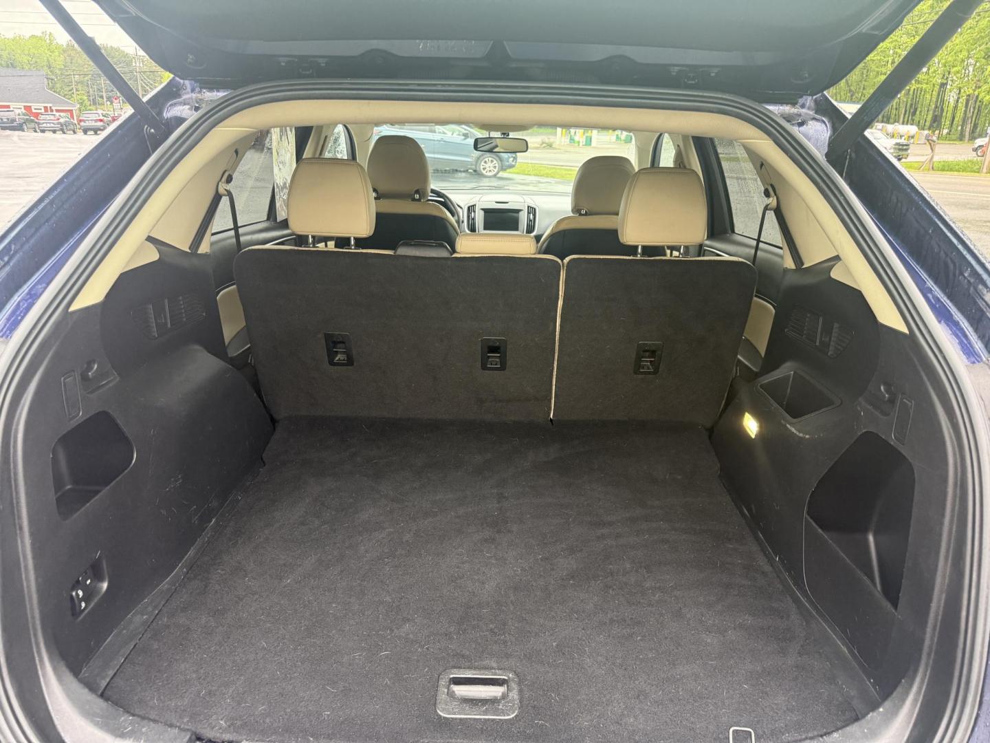 2016 Blue /Tan Ford Edge SEL AWD (2FMPK4J83GB) with an 3.5L V6 DOHC 24V engine, 6A transmission, located at 11115 Chardon Rd. , Chardon, OH, 44024, (440) 214-9705, 41.580246, -81.241943 - Photo#32