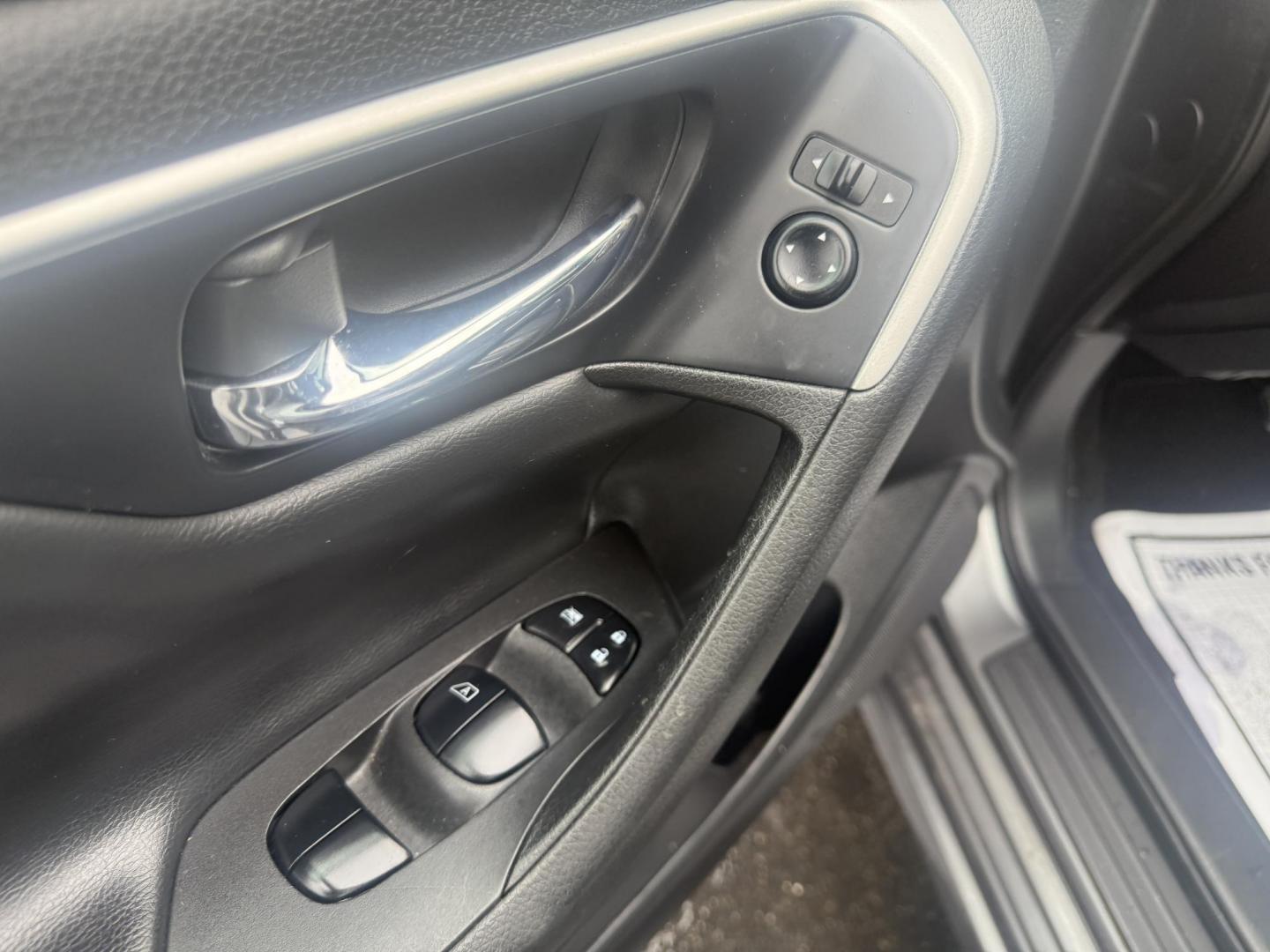 2015 Gray /Black Nissan Altima 2.5 S (1N4AL3AP9FN) with an 2.5L I4 DOHC 16V engine, Automatic transmission, located at 547 E. Main St., Orwell, OH, 44076, (440) 437-5893, 41.535435, -80.847855 - Photo#10