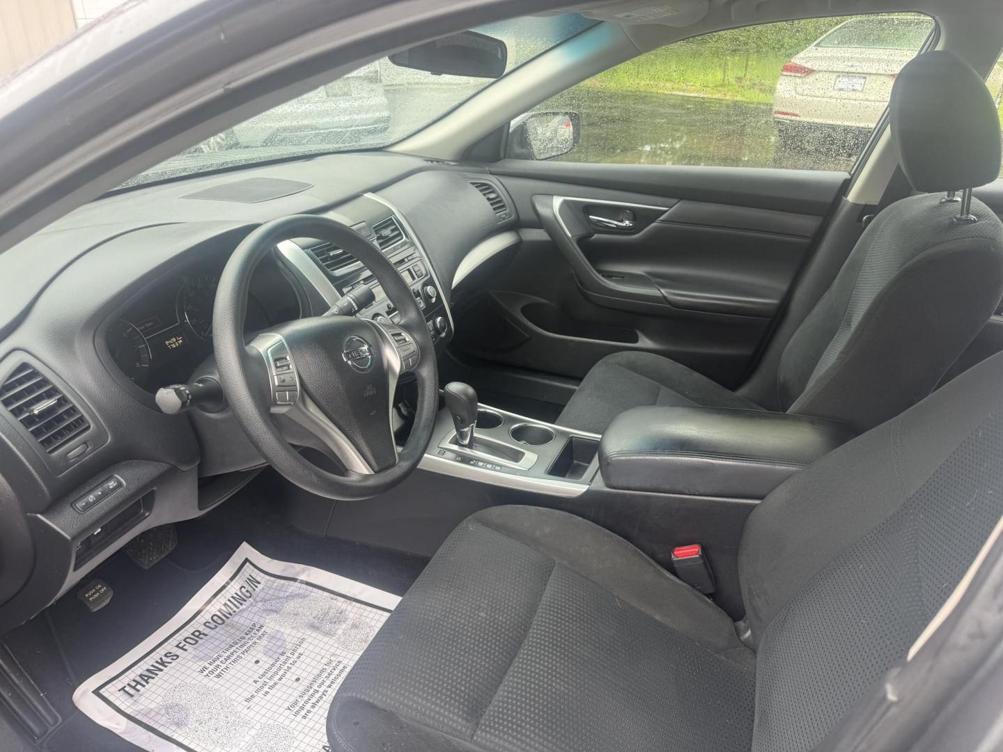2015 Gray /Black Nissan Altima 2.5 S (1N4AL3AP9FN) with an 2.5L I4 DOHC 16V engine, Automatic transmission, located at 547 E. Main St., Orwell, OH, 44076, (440) 437-5893, 41.535435, -80.847855 - Photo#8