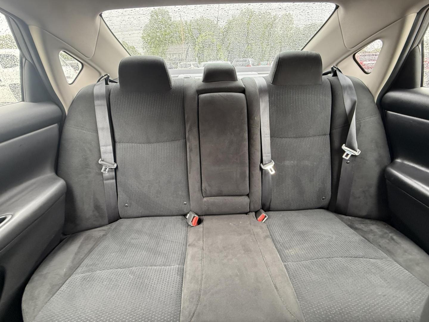 2015 Gray /Black Nissan Altima 2.5 S (1N4AL3AP9FN) with an 2.5L I4 DOHC 16V engine, Automatic transmission, located at 547 E. Main St., Orwell, OH, 44076, (440) 437-5893, 41.535435, -80.847855 - Photo#22
