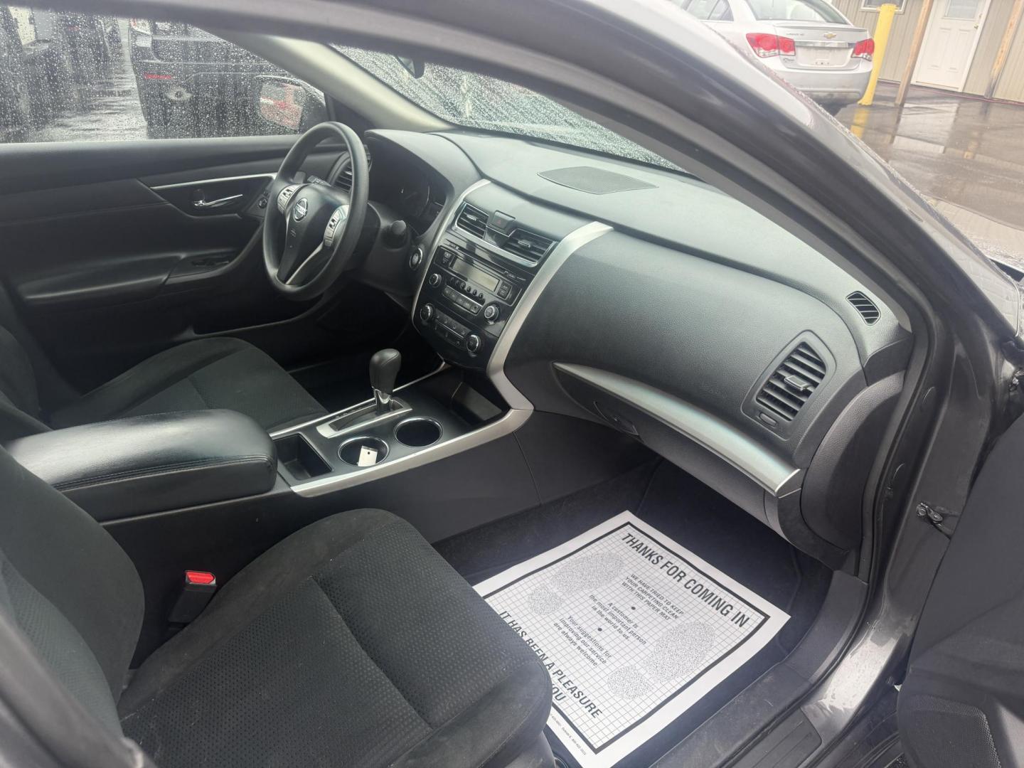 2015 Gray /Black Nissan Altima 2.5 S (1N4AL3AP9FN) with an 2.5L I4 DOHC 16V engine, Automatic transmission, located at 547 E. Main St., Orwell, OH, 44076, (440) 437-5893, 41.535435, -80.847855 - Photo#31