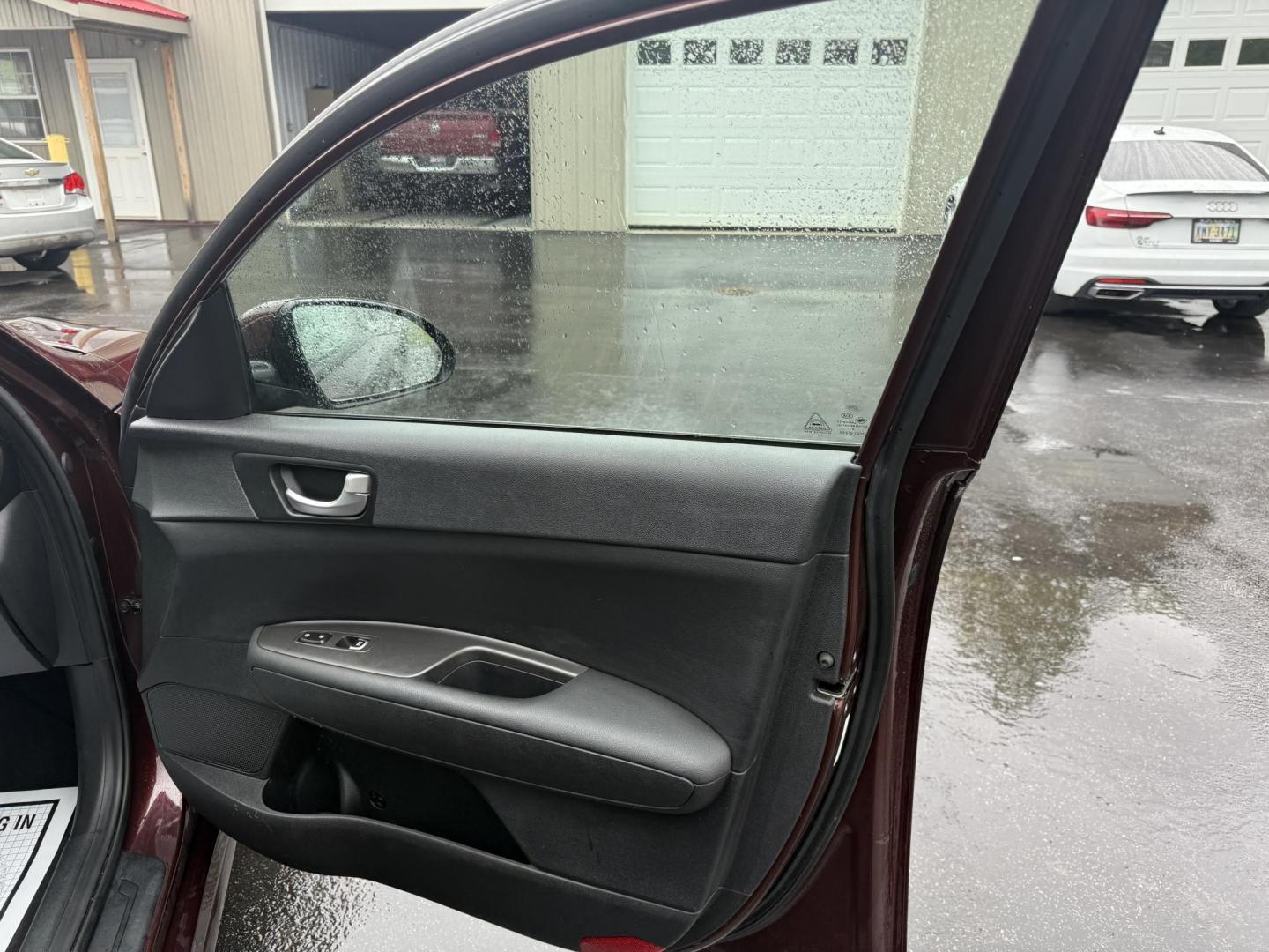 2017 Red /Sangria Kia Optima LX FE (5XXGT4L36HG) with an 2.4L I4 DOHC 16V engine, 6A transmission, located at 547 E. Main St., Orwell, OH, 44076, (440) 437-5893, 41.535435, -80.847855 - Photo#34