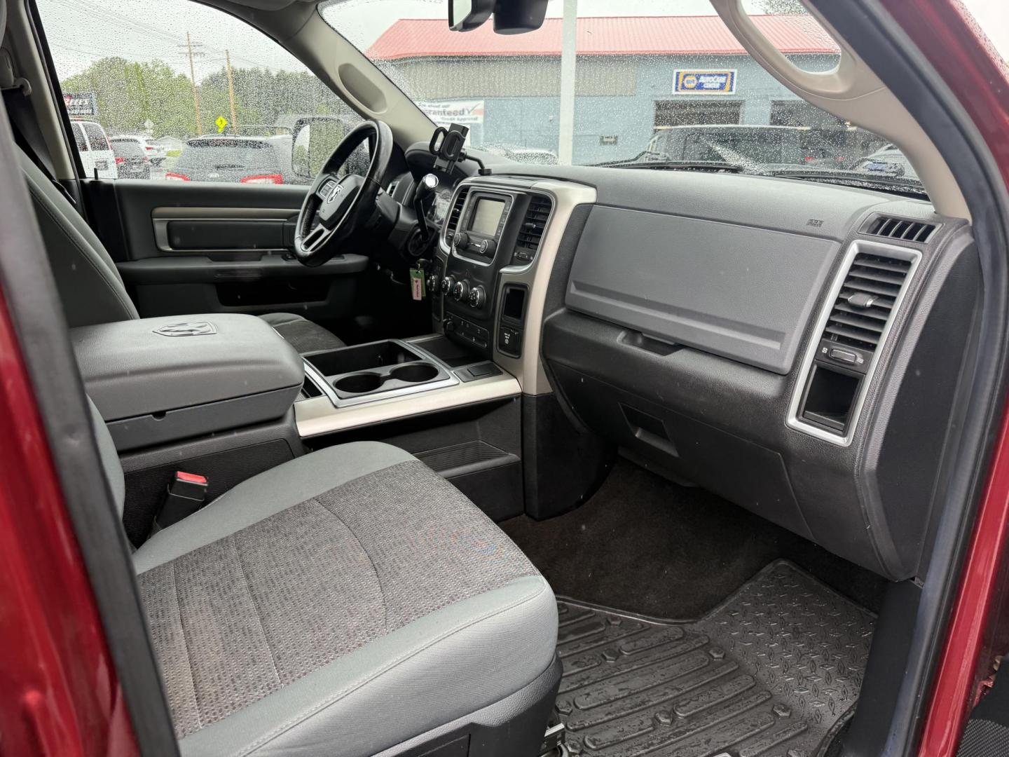 2014 Red /Black RAM 2500 Big Horn Crew Cab SWB 4WD (3C6UR5DJ3EG) with an 6.4L V8 OHV engine, 6-Speed Automatic transmission, located at 547 E. Main St., Orwell, OH, 44076, (440) 437-5893, 41.535435, -80.847855 - Photo#42