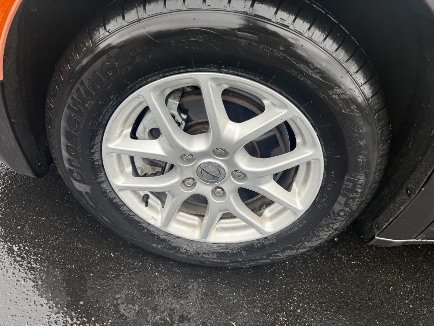 2021 Gray /Black Chrysler Voyager LXI (2C4RC1DG9MR) with an 3.6L V6 DOHC 24V engine, 9A transmission, located at 547 E. Main St., Orwell, OH, 44076, (440) 437-5893, 41.535435, -80.847855 - Photo#7