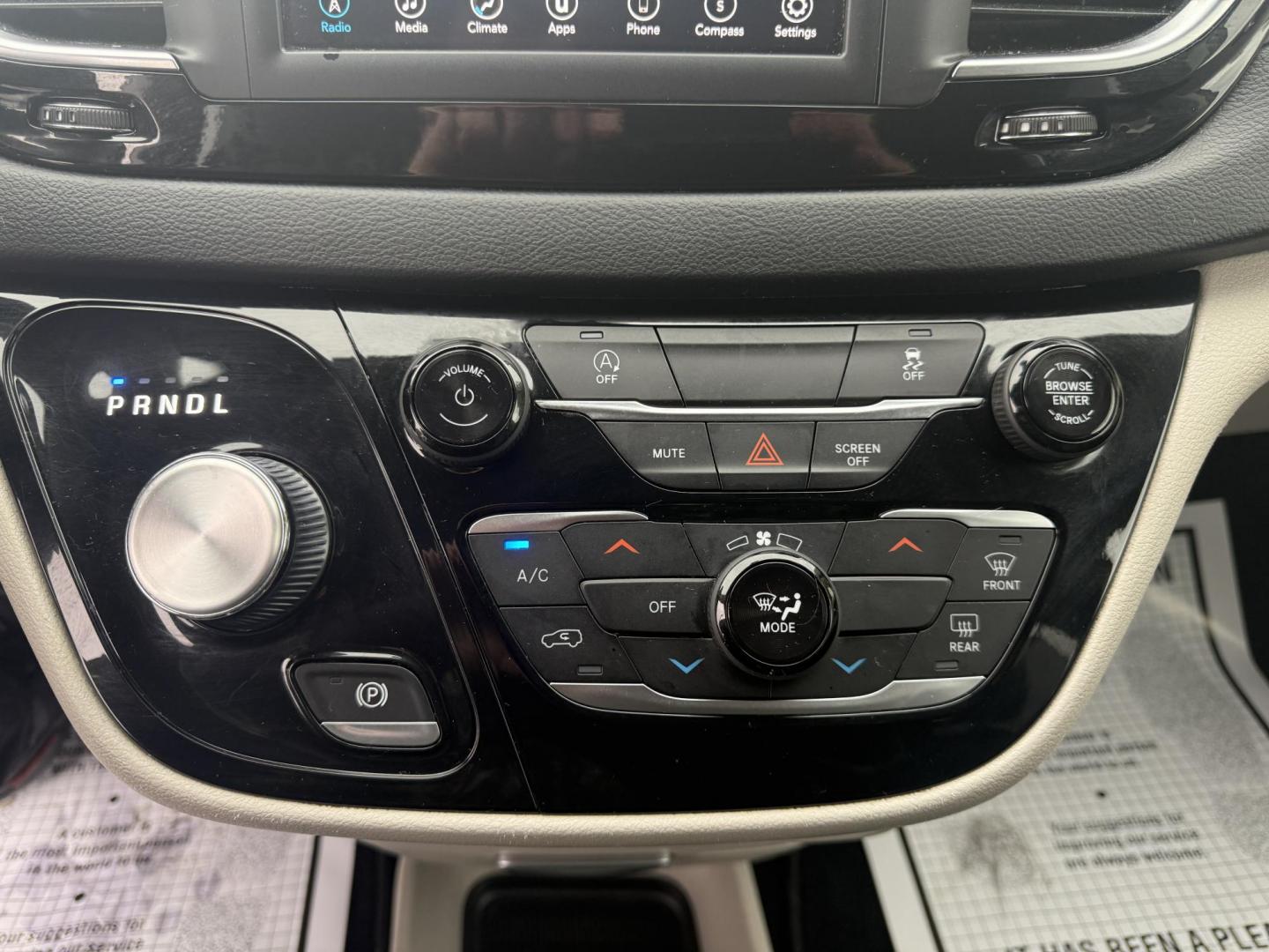 2021 Gray /Black Chrysler Voyager LXI (2C4RC1DG9MR) with an 3.6L V6 DOHC 24V engine, 9A transmission, located at 547 E. Main St., Orwell, OH, 44076, (440) 437-5893, 41.535435, -80.847855 - Photo#19