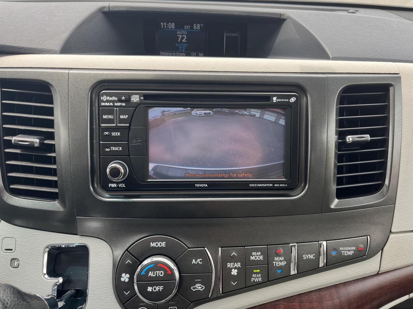 2012 Silver /Gray Toyota Sienna XLE FWD 8-Passsenger V6 (5TDYK3DCXCS) with an 3.5L V6 EFI DOHC 24V engine, 5-Speed Automatic transmission, located at 547 E. Main St., Orwell, OH, 44076, (440) 437-5893, 41.535435, -80.847855 - This One Owner 2012 Toyota Sienna is a reliable and luxurious family hauler. Powered by Toyota's incredible 3.5 V6 engine and 6 speed automatic transmission you'll never be longing for power while passing while achieving a respectable 25 MPG highway. On the inside you will find a leather interior, t - Photo#27