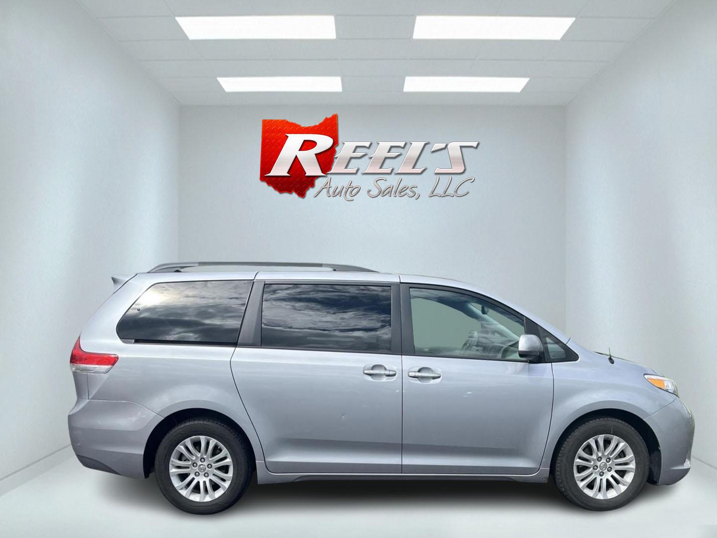 2012 Silver /Gray Toyota Sienna XLE FWD 8-Passsenger V6 (5TDYK3DCXCS) with an 3.5L V6 EFI DOHC 24V engine, 5-Speed Automatic transmission, located at 547 E. Main St., Orwell, OH, 44076, (440) 437-5893, 41.535435, -80.847855 - This One Owner 2012 Toyota Sienna is a reliable and luxurious family hauler. Powered by Toyota's incredible 3.5 V6 engine and 6 speed automatic transmission you'll never be longing for power while passing while achieving a respectable 25 MPG highway. On the inside you will find a leather interior, t - Photo#16