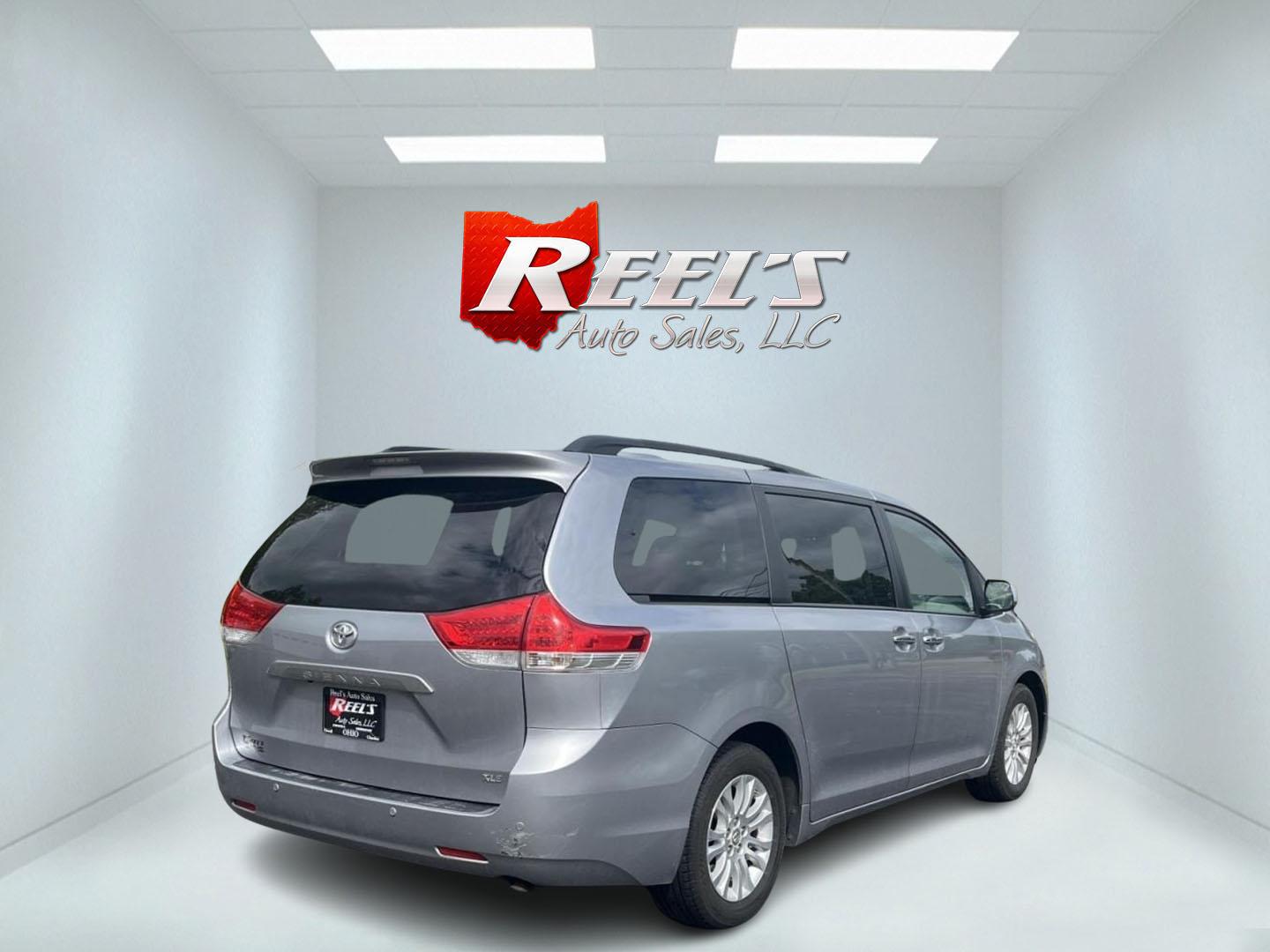 2012 Silver /Gray Toyota Sienna XLE FWD 8-Passsenger V6 (5TDYK3DCXCS) with an 3.5L V6 EFI DOHC 24V engine, 5-Speed Automatic transmission, located at 547 E. Main St., Orwell, OH, 44076, (440) 437-5893, 41.535435, -80.847855 - This One Owner 2012 Toyota Sienna is a reliable and luxurious family hauler. Powered by Toyota's incredible 3.5 V6 engine and 6 speed automatic transmission you'll never be longing for power while passing while achieving a respectable 25 MPG highway. On the inside you will find a leather interior, t - Photo#36