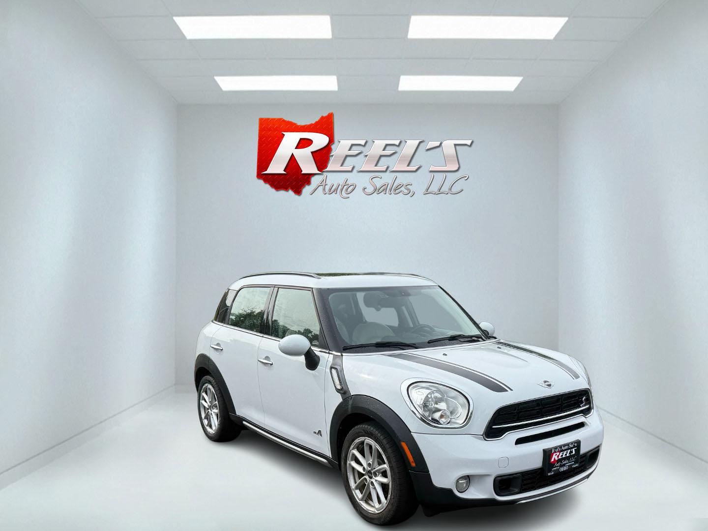 2016 White /Tan Mini Countryman S ALL4 (WMWZC5C53GW) with an 1.6L I4 DOHC 16V TURBO engine, 6-Speed Automatic transmission, located at 11115 Chardon Rd. , Chardon, OH, 44024, (440) 214-9705, 41.580246, -81.241943 - This 2016 Mini Cooper Countryman S All 4 is a fun, and fuel efficient small SUV. Powered by a 1.6 I4 Turbocharged engine producing 181 HP and a 6 speed automatic transmission this Mini achieves up to 30 MPG highway while still being a fun and sporty vehicle. On the inside you have a leather interior - Photo#2