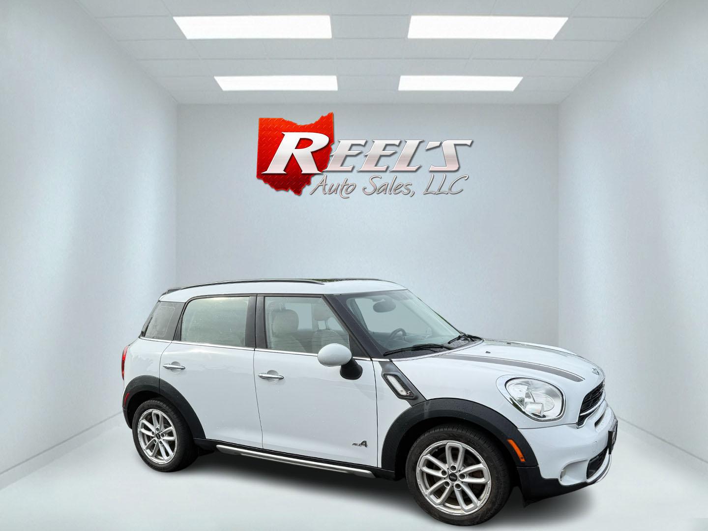 2016 White /Tan Mini Countryman S ALL4 (WMWZC5C53GW) with an 1.6L I4 DOHC 16V TURBO engine, 6-Speed Automatic transmission, located at 11115 Chardon Rd. , Chardon, OH, 44024, (440) 214-9705, 41.580246, -81.241943 - This 2016 Mini Cooper Countryman S All 4 is a fun, and fuel efficient small SUV. Powered by a 1.6 I4 Turbocharged engine producing 181 HP and a 6 speed automatic transmission this Mini achieves up to 30 MPG highway while still being a fun and sporty vehicle. On the inside you have a leather interior - Photo#15