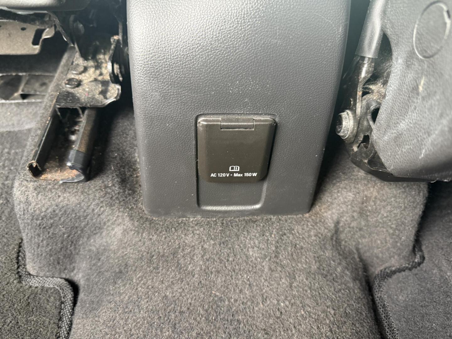 2018 White /Black Chevrolet Trax LT AWD (KL7CJPSBXJB) with an 1.4L I4 DOHC 16V Turbo engine, 6A transmission, located at 11115 Chardon Rd. , Chardon, OH, 44024, (440) 214-9705, 41.580246, -81.241943 - This One Owner 2018 Chevrolet Trax LT AWD is a great little fuel SUV. Powered by a 1.4 I4 Turbocharged ECOTEC engine and a 6 speed automatic transmission this little Trax achieves up to 30 MPG highway making it a great choice for any commuter. On the inside this Trax has a power drivers seat, push b - Photo#25