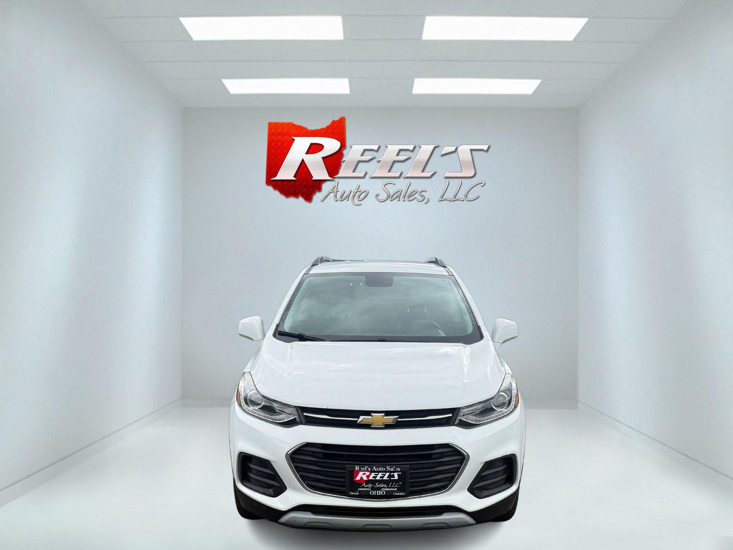 2018 White /Black Chevrolet Trax LT AWD (KL7CJPSBXJB) with an 1.4L I4 DOHC 16V Turbo engine, 6A transmission, located at 11115 Chardon Rd. , Chardon, OH, 44024, (440) 214-9705, 41.580246, -81.241943 - This One Owner 2018 Chevrolet Trax LT AWD is a great little fuel SUV. Powered by a 1.4 I4 Turbocharged ECOTEC engine and a 6 speed automatic transmission this little Trax achieves up to 30 MPG highway making it a great choice for any commuter. On the inside this Trax has a power drivers seat, push b - Photo#1